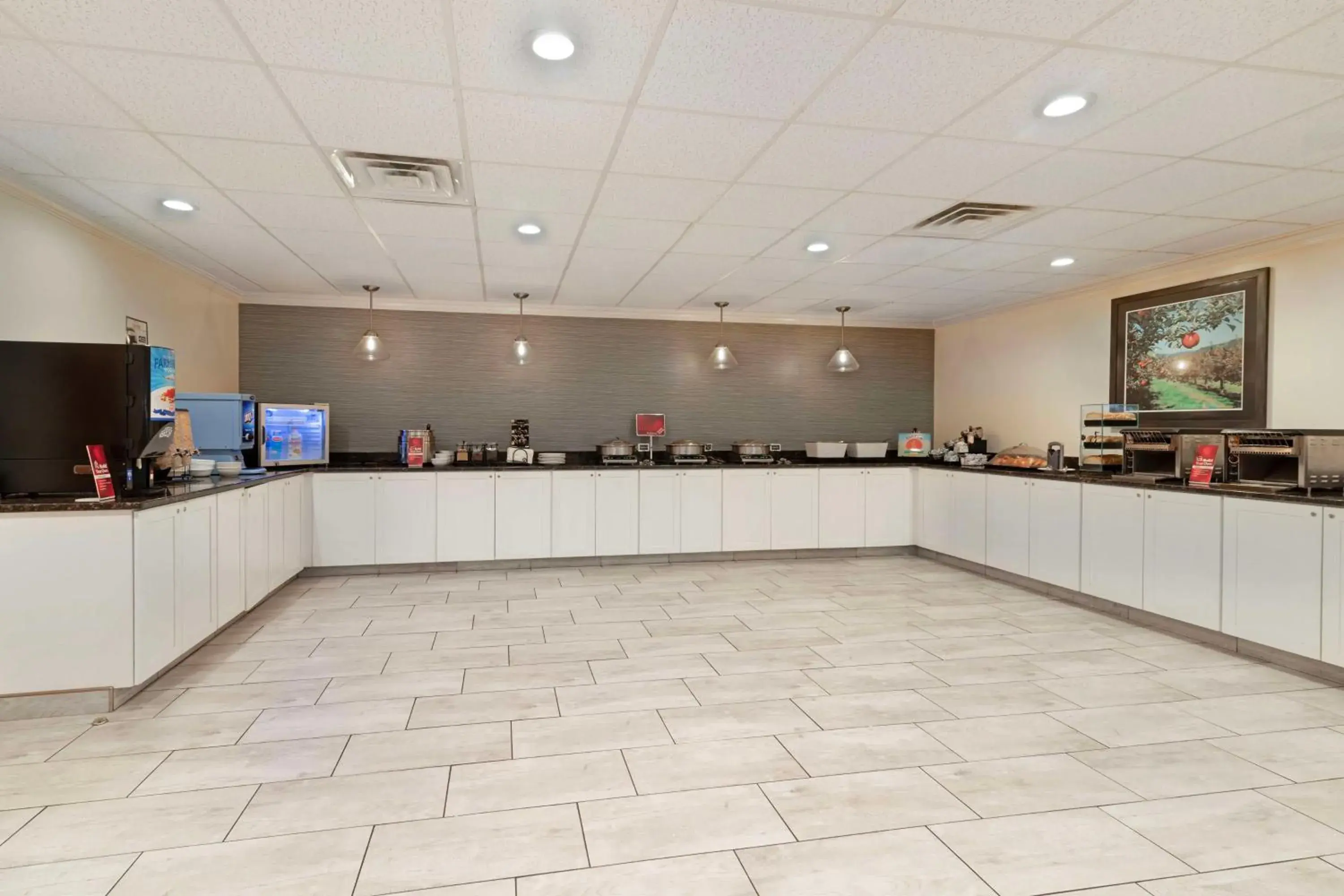 Breakfast in Best Western Plus Plattsburgh Breakfast in Best Western Plus Plattsburgh