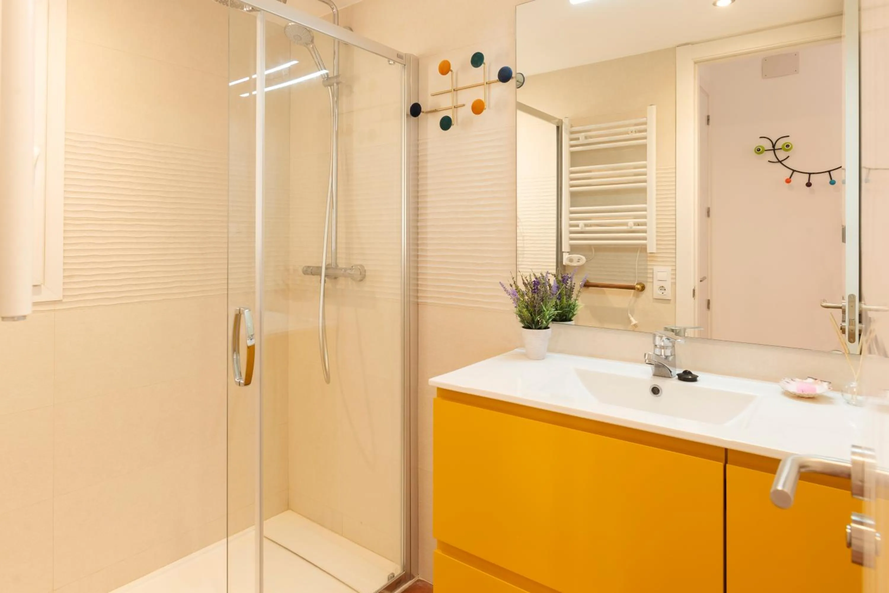 Bathroom in YUTA by Danlux Invest