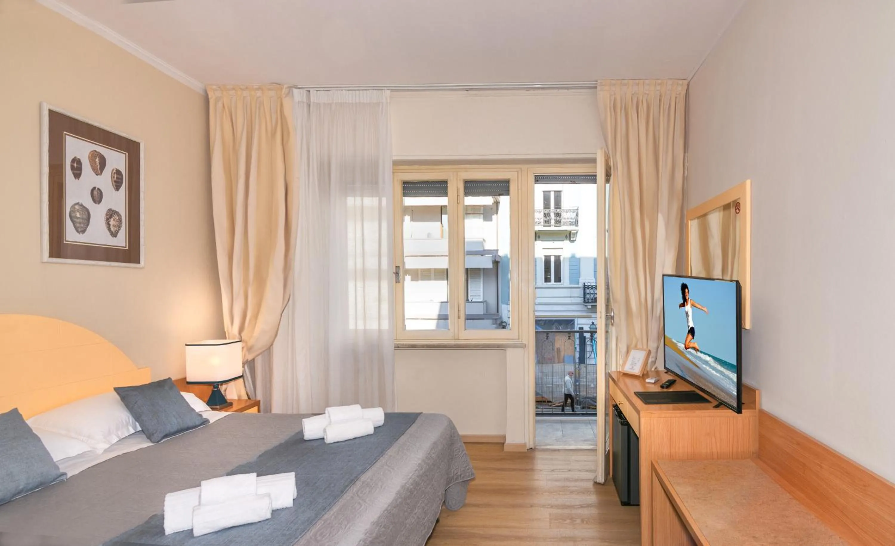 Balcony/Terrace, Bed in Hotel Stella D'Italia