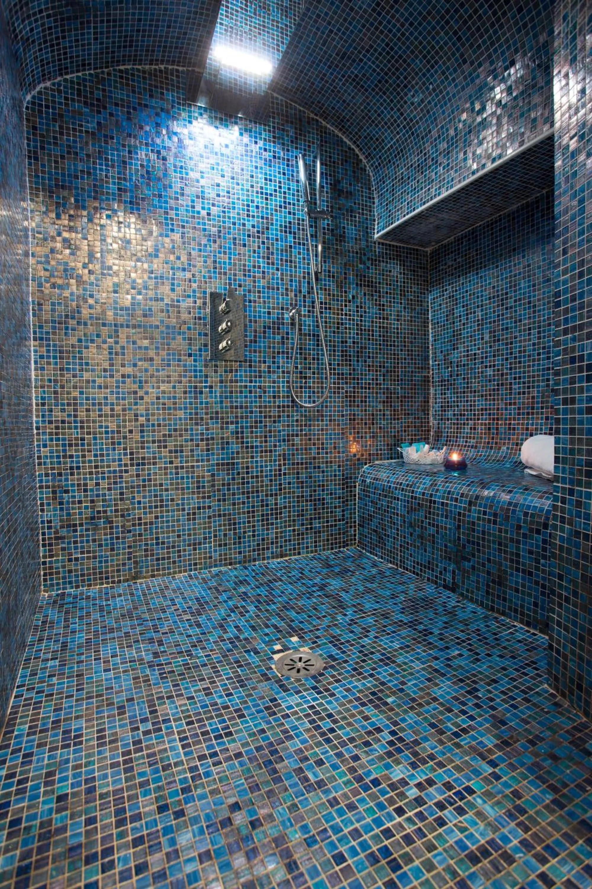 Shower in Relais Parallelo 41