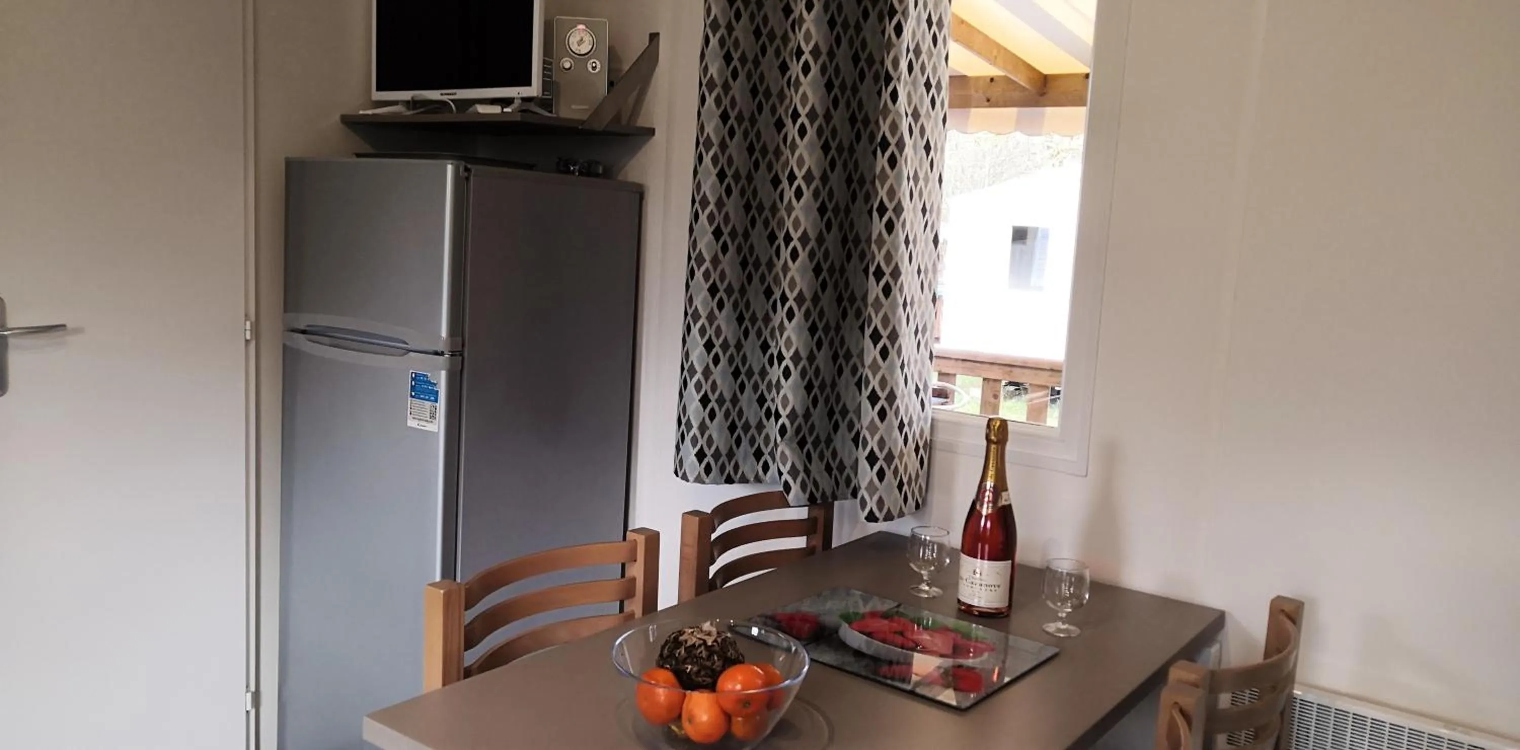 Bungalow charmant à Onzain avec vue sur jardin