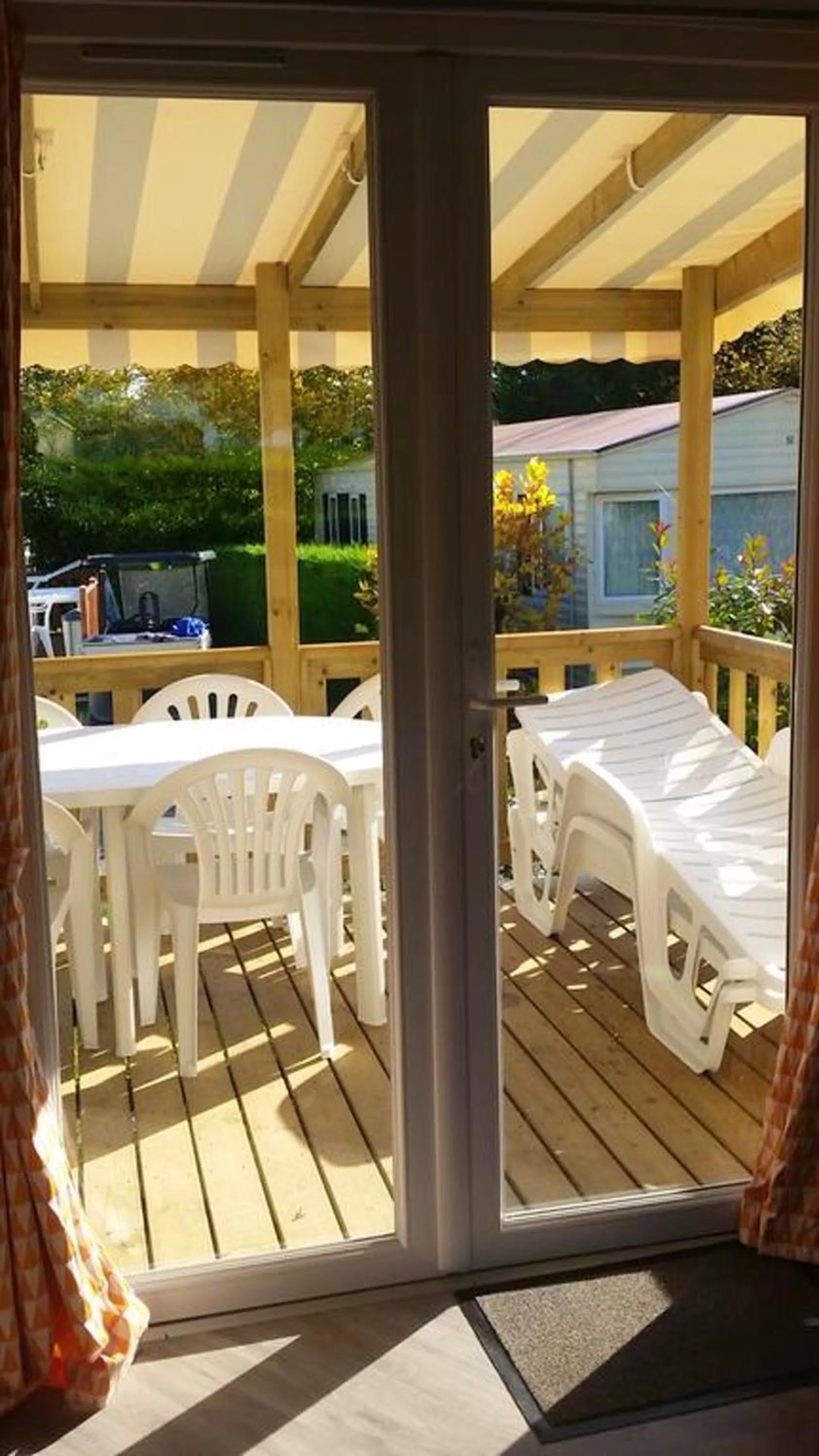 Bungalow charmant à Onzain avec vue sur jardin