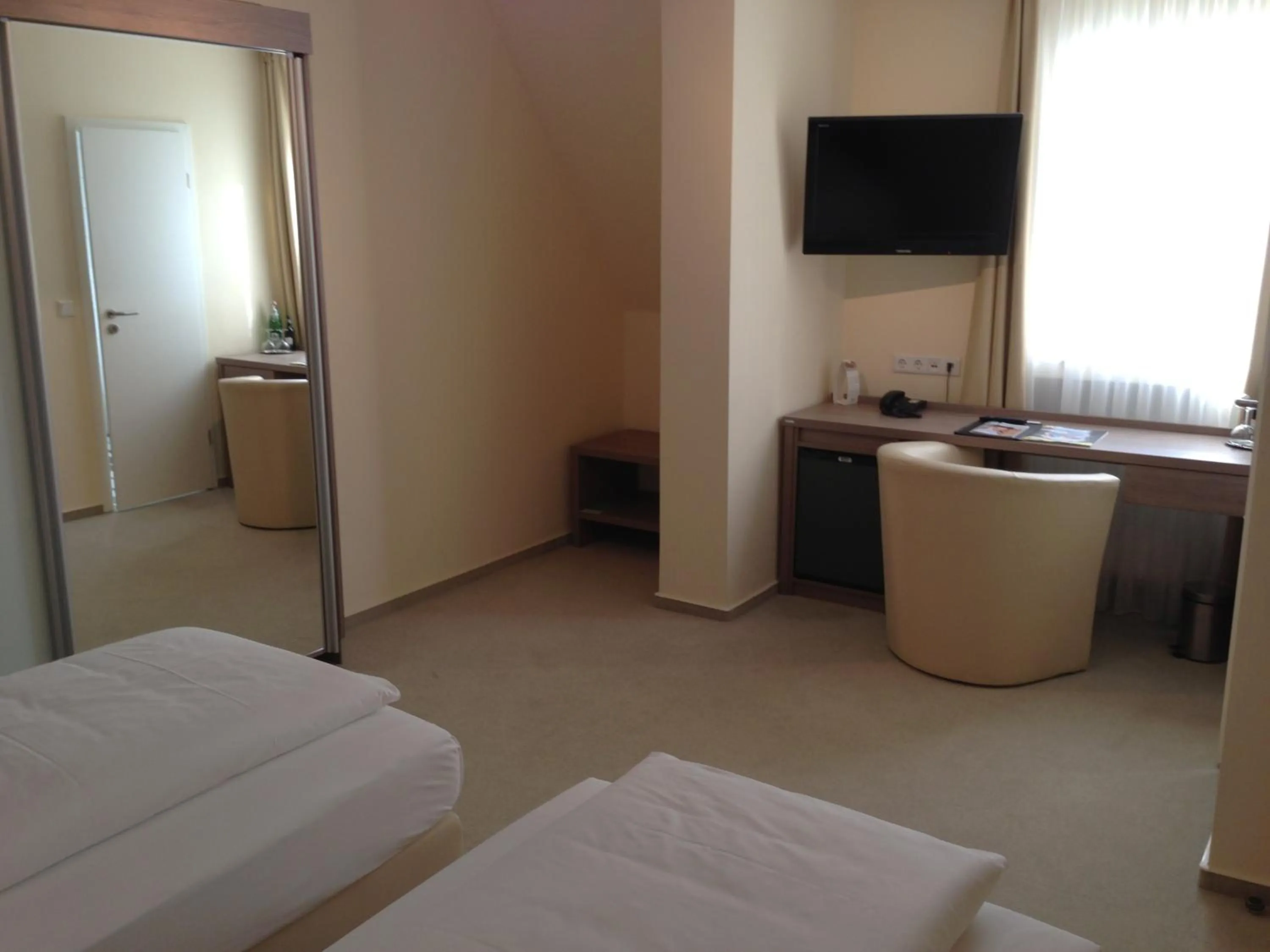 Photo of the whole room, Bed in Hotel Destination 21