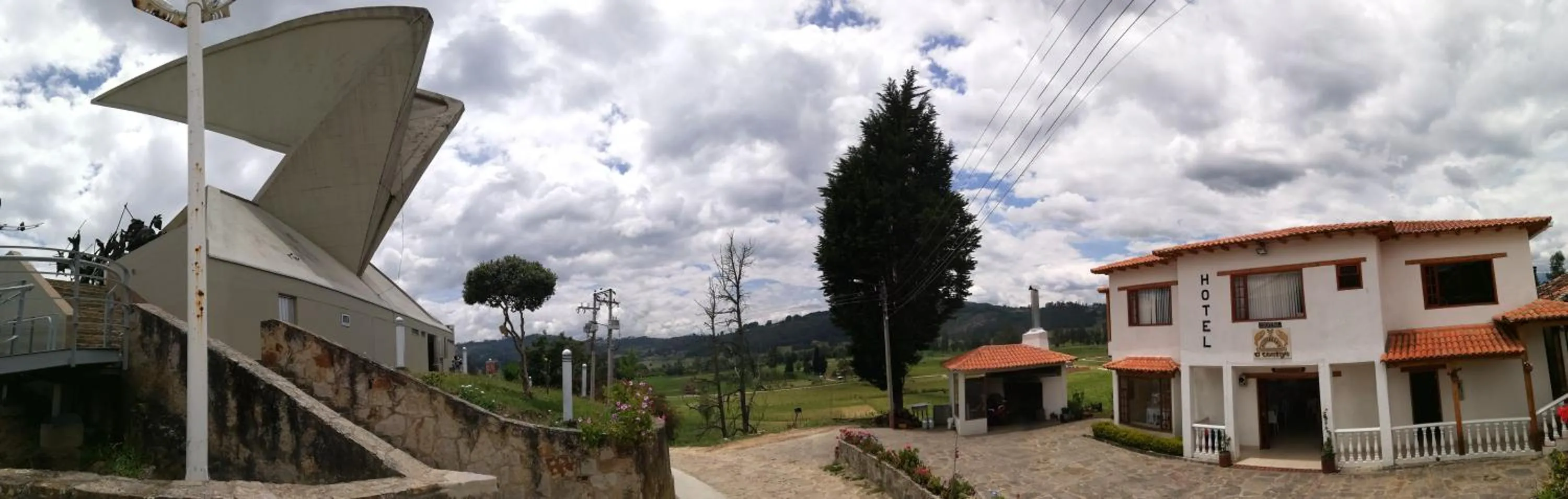 Property building in Hotel El Cangrejo