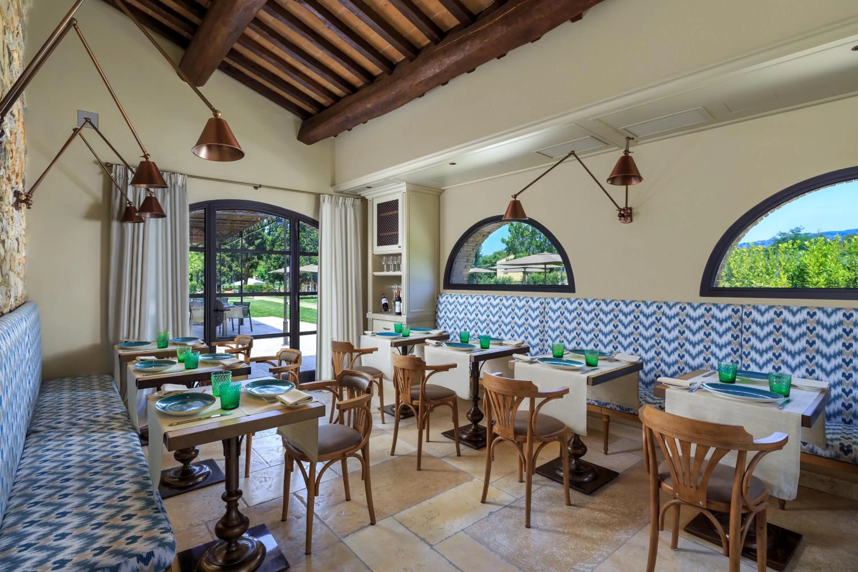 Restaurant/places to eat in Villa La Massa