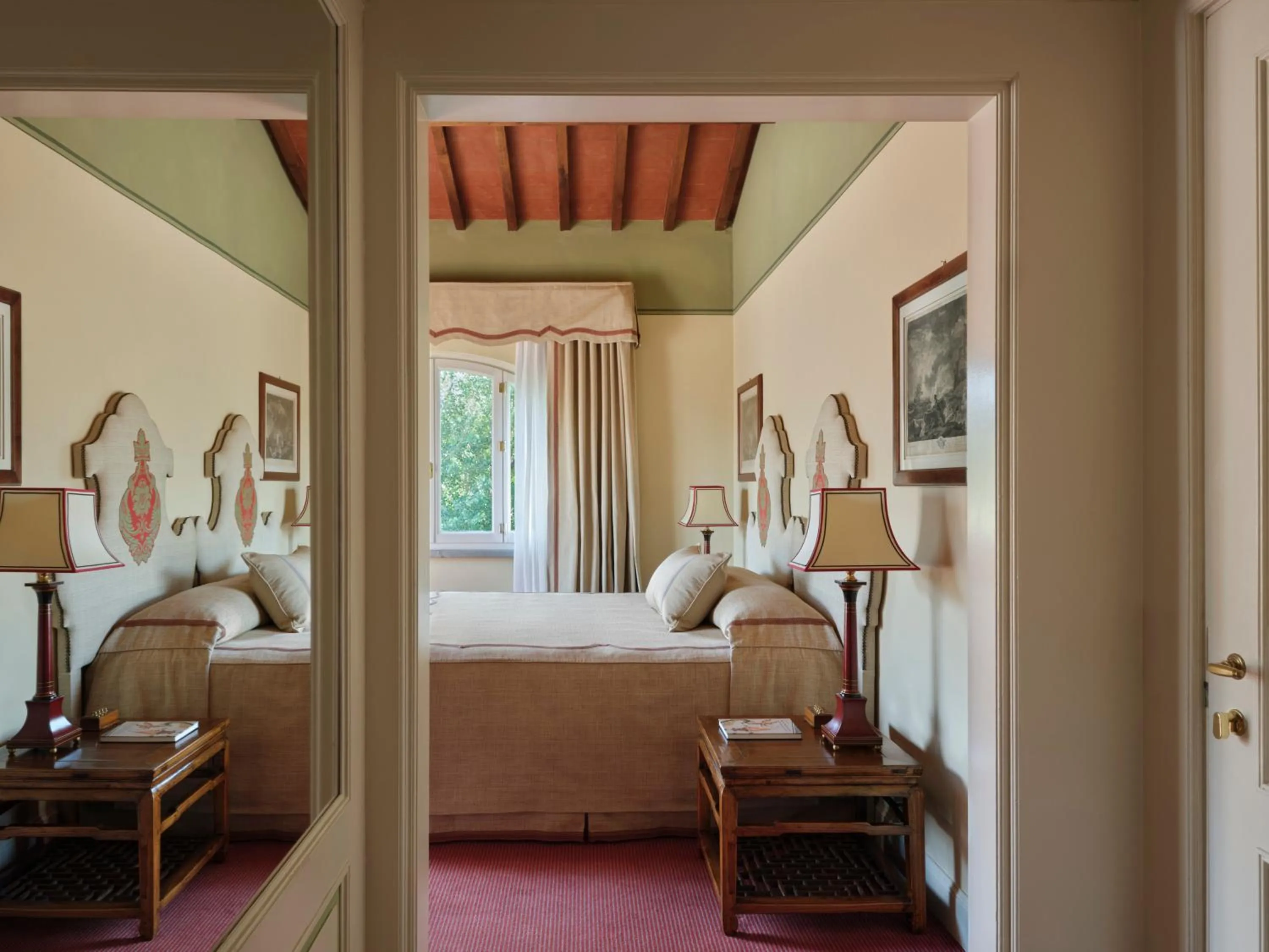 Bedroom, Bed in Villa La Massa