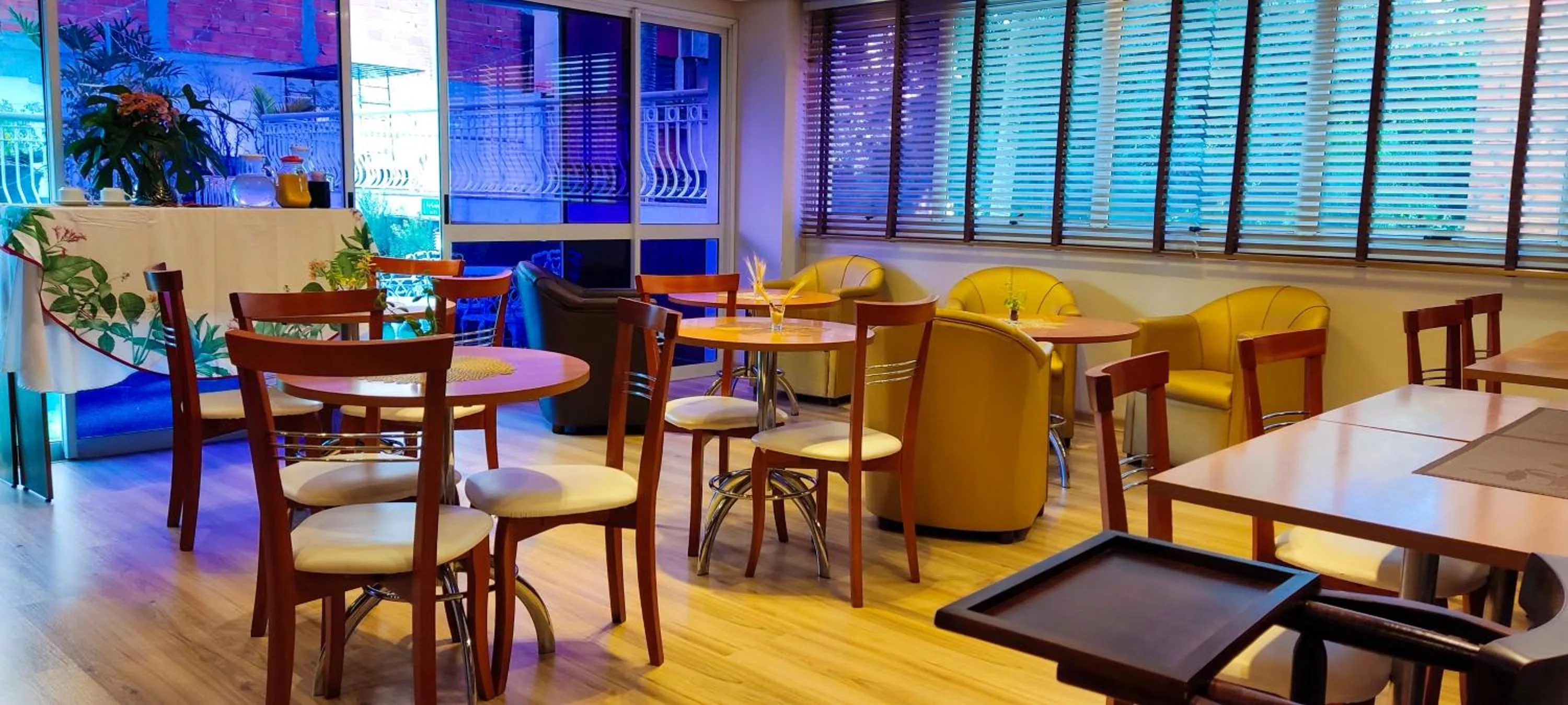 Restaurant/places to eat in Bela Vista Hotel & Flat