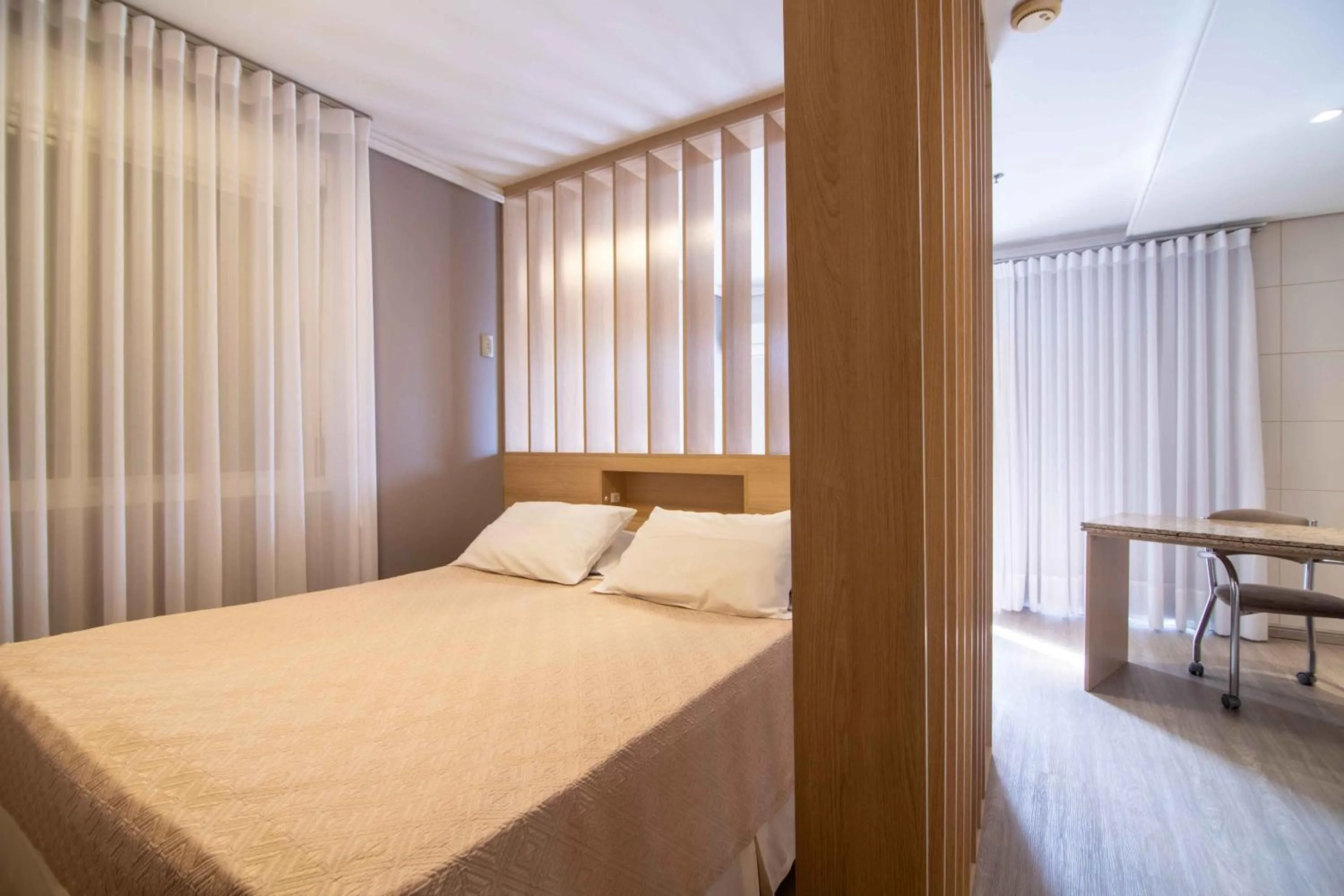 Bed in Bela Vista Hotel & Flat