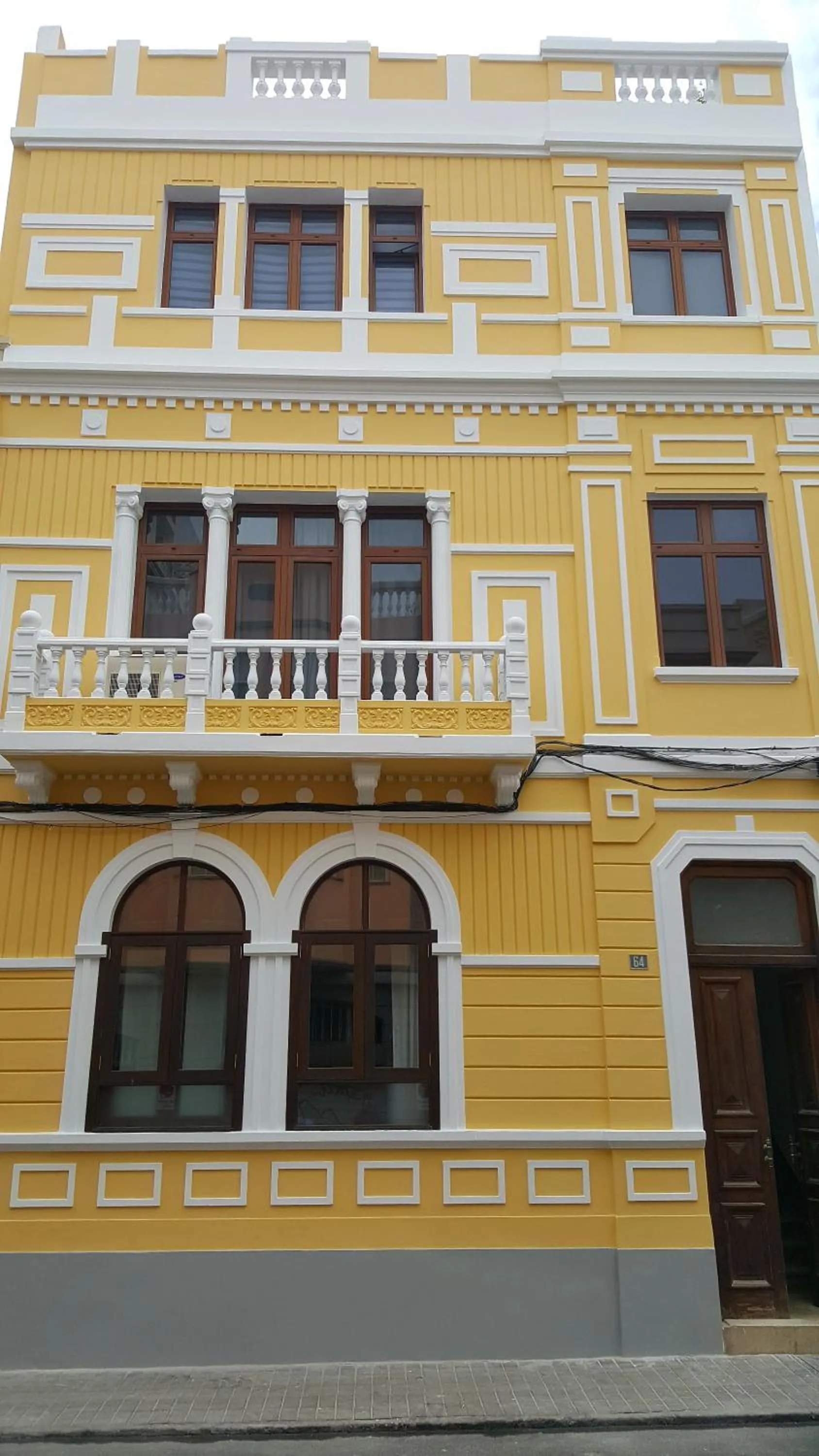 Property building in Los Canaritos