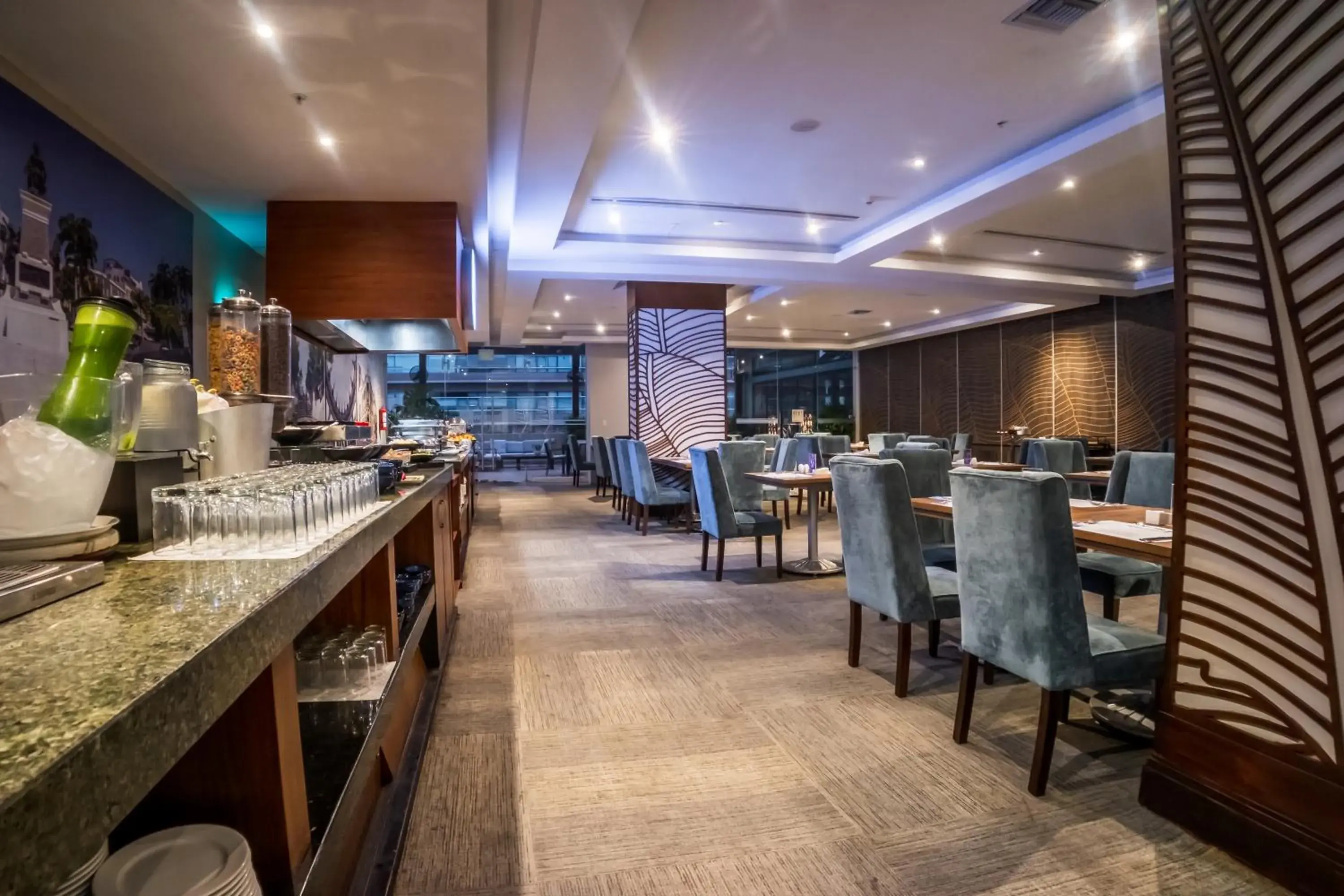 Restaurant/places to eat in TRYP by Wyndham Guayaquil Airport Restaurant/places to eat in TRYP by Wyndham Guayaquil Airport