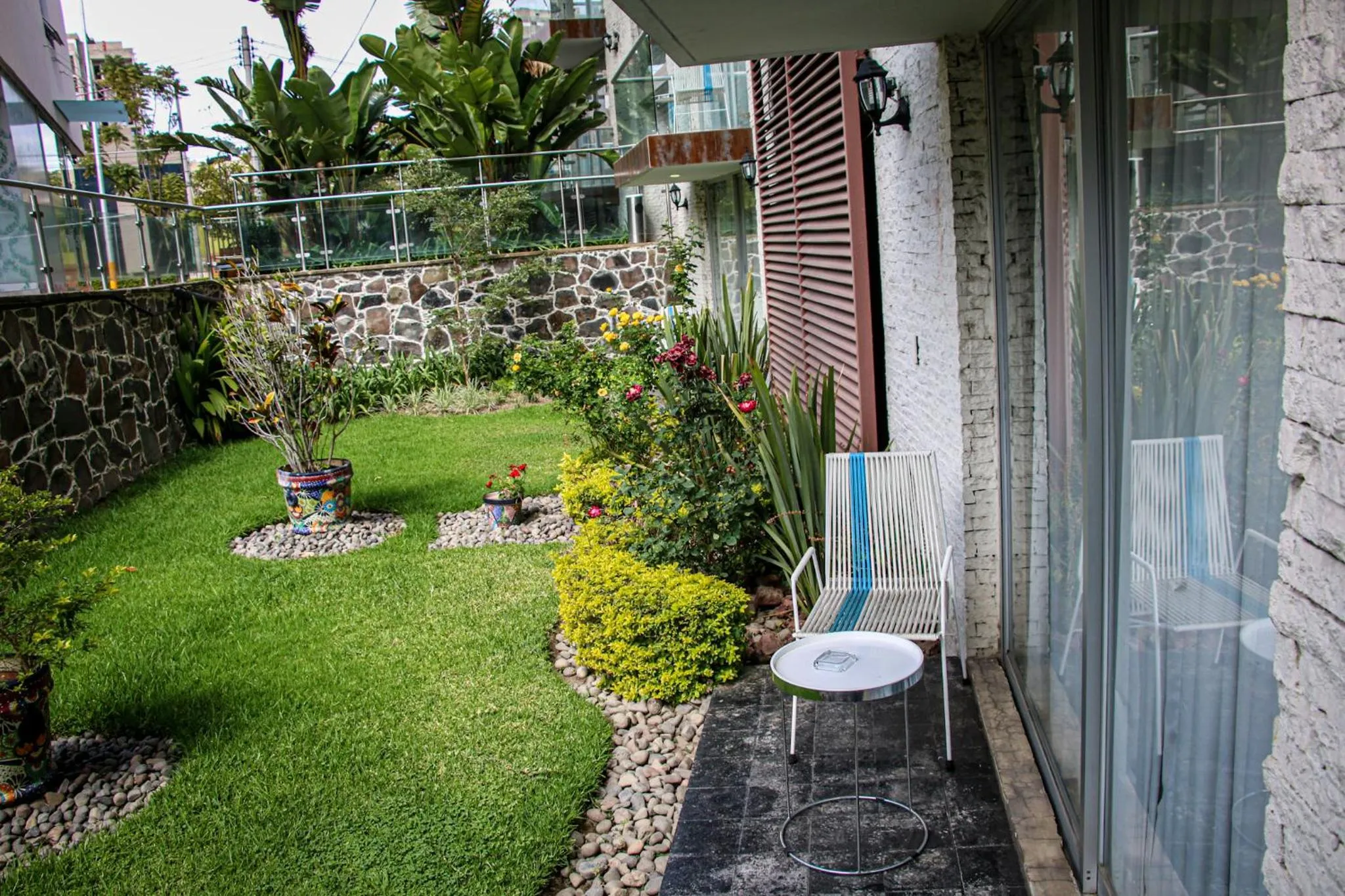 Garden in Country Hotel & Suites