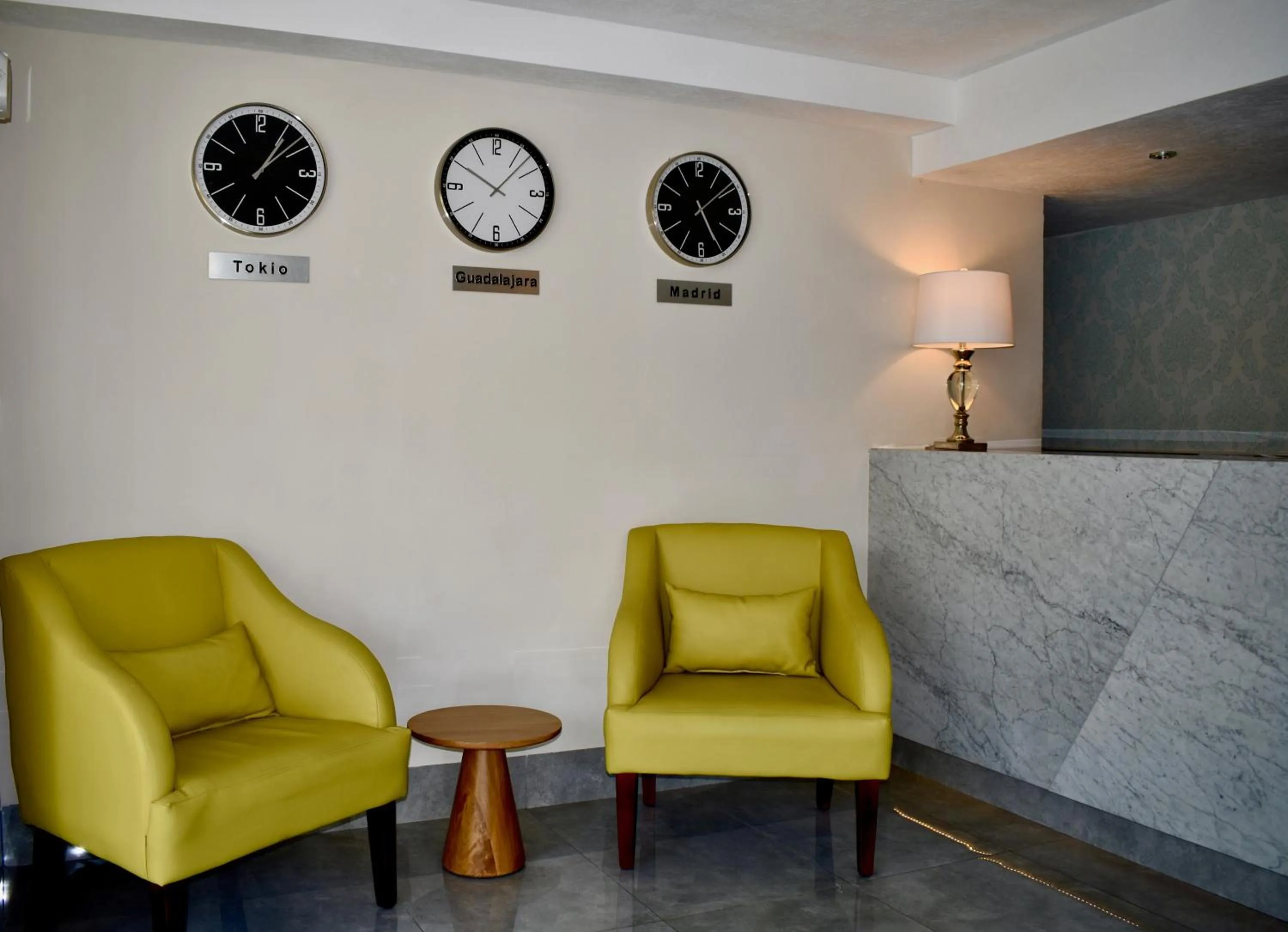 Lobby or reception in Country Hotel & Suites