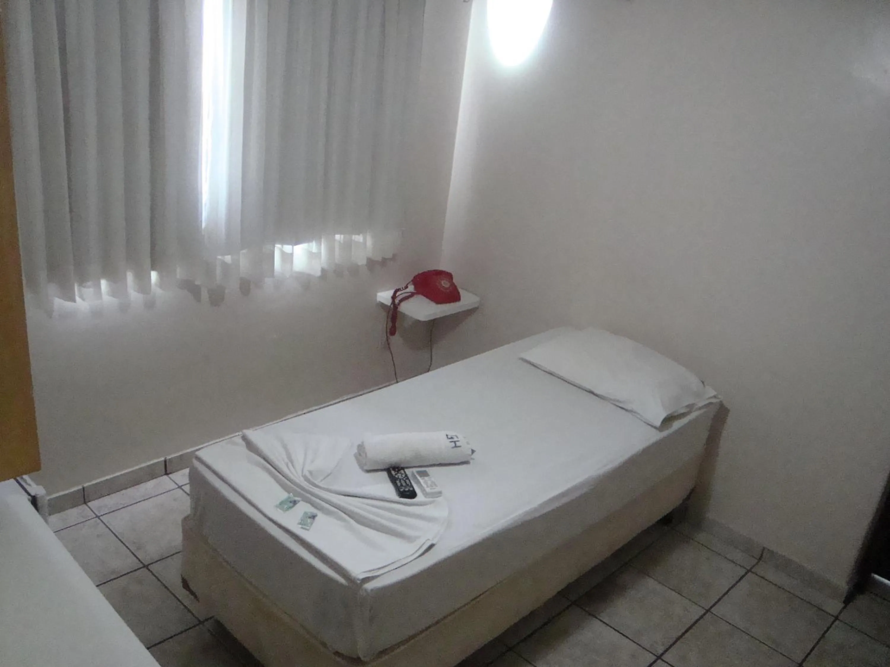 Bedroom, Bed in Goias Hotel