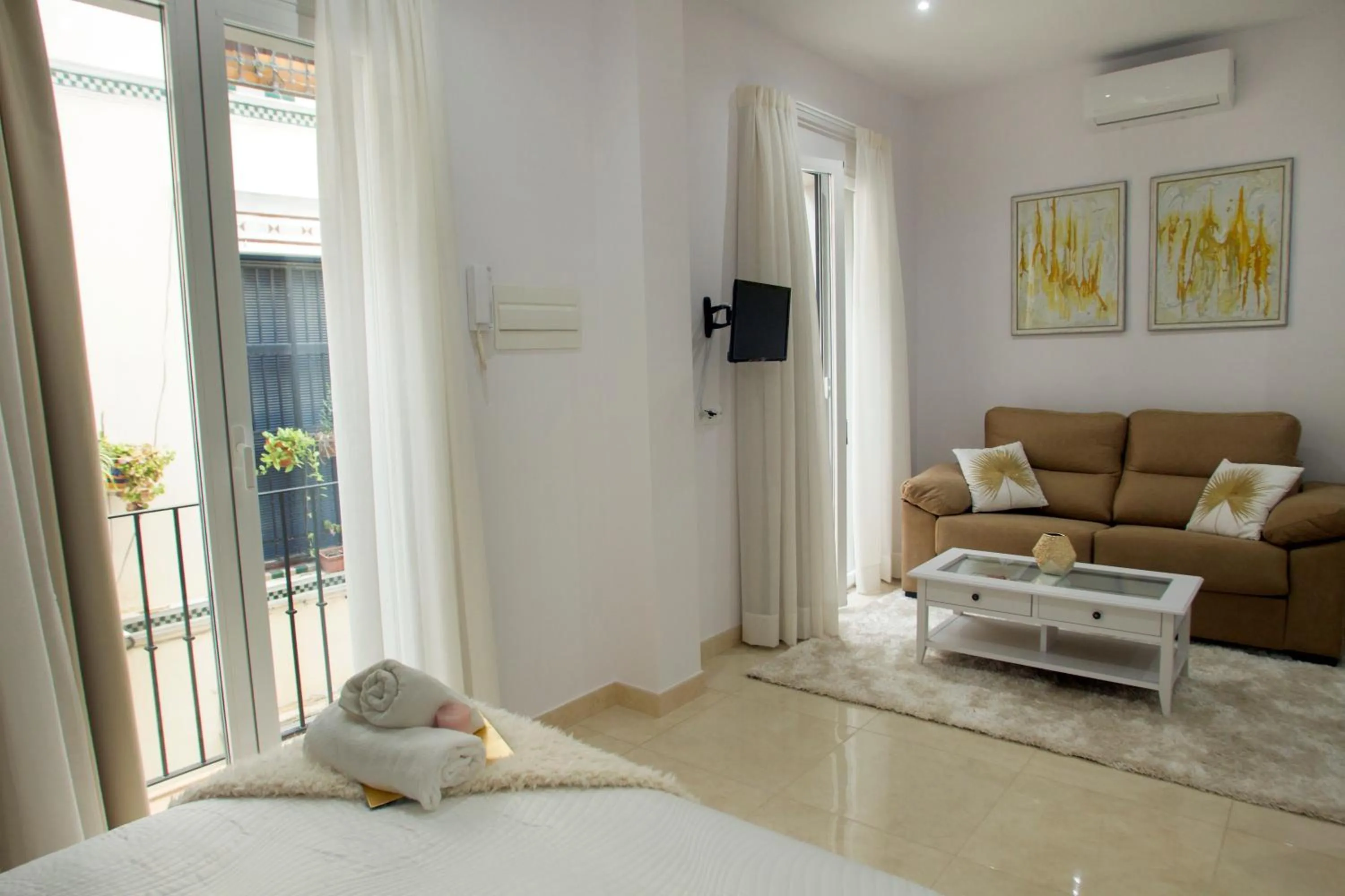 Bed in Panther Home Luxury Dreams Sevilla