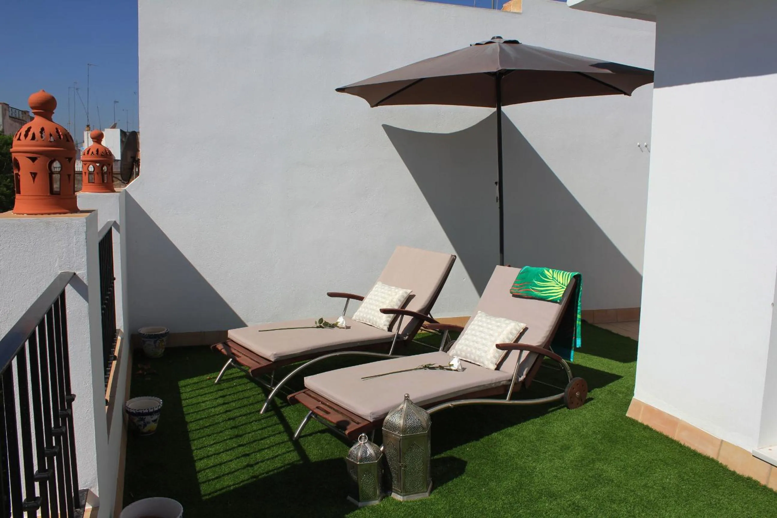 Garden in Panther Home Luxury Dreams Sevilla
