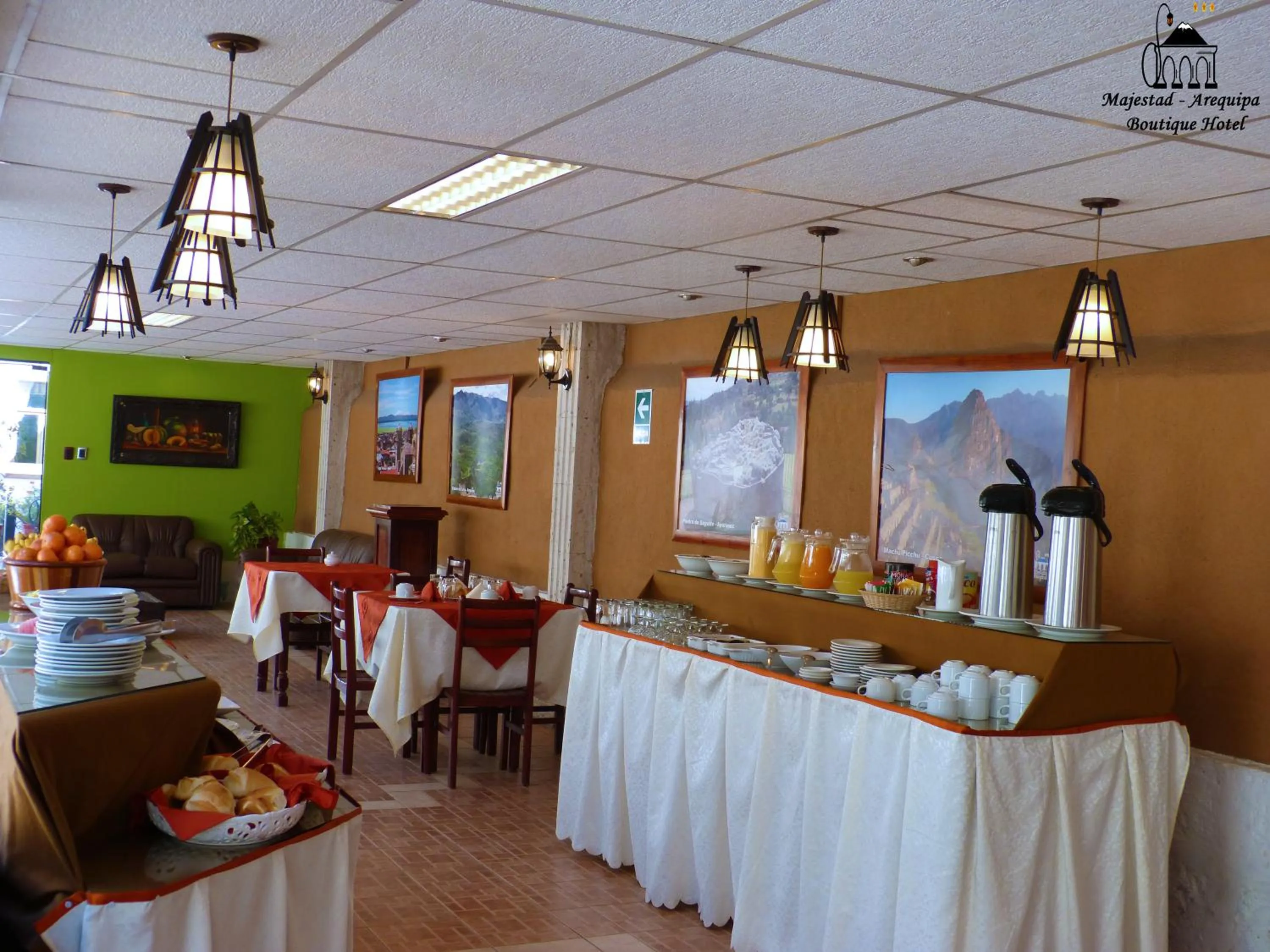 Food in Majestad Hotel Boutique