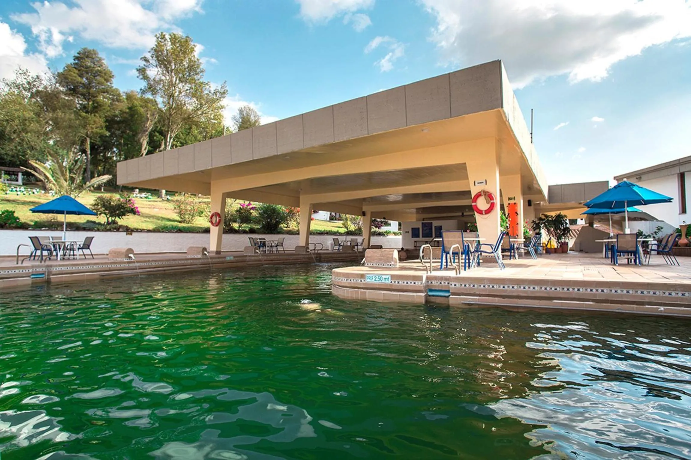 Hot Spring Bath in D'Acosta Hotel Sochagota