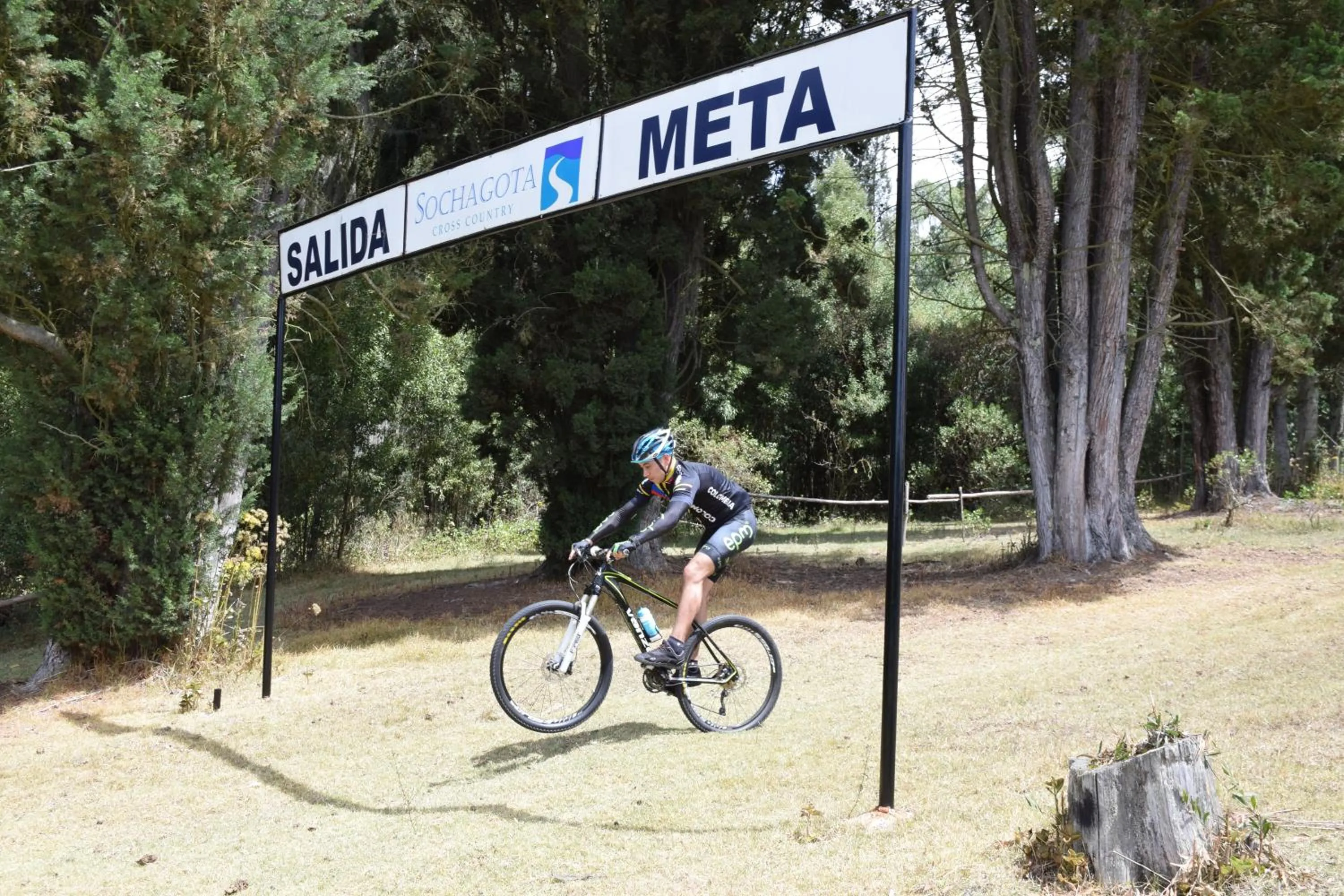 Cycling in D'Acosta Hotel Sochagota