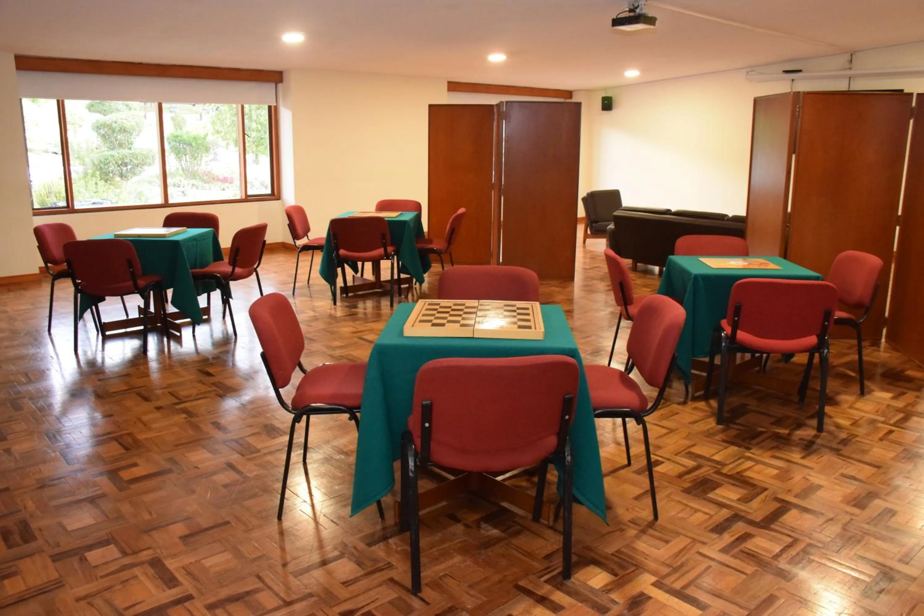 Game Room in D'Acosta Hotel Sochagota