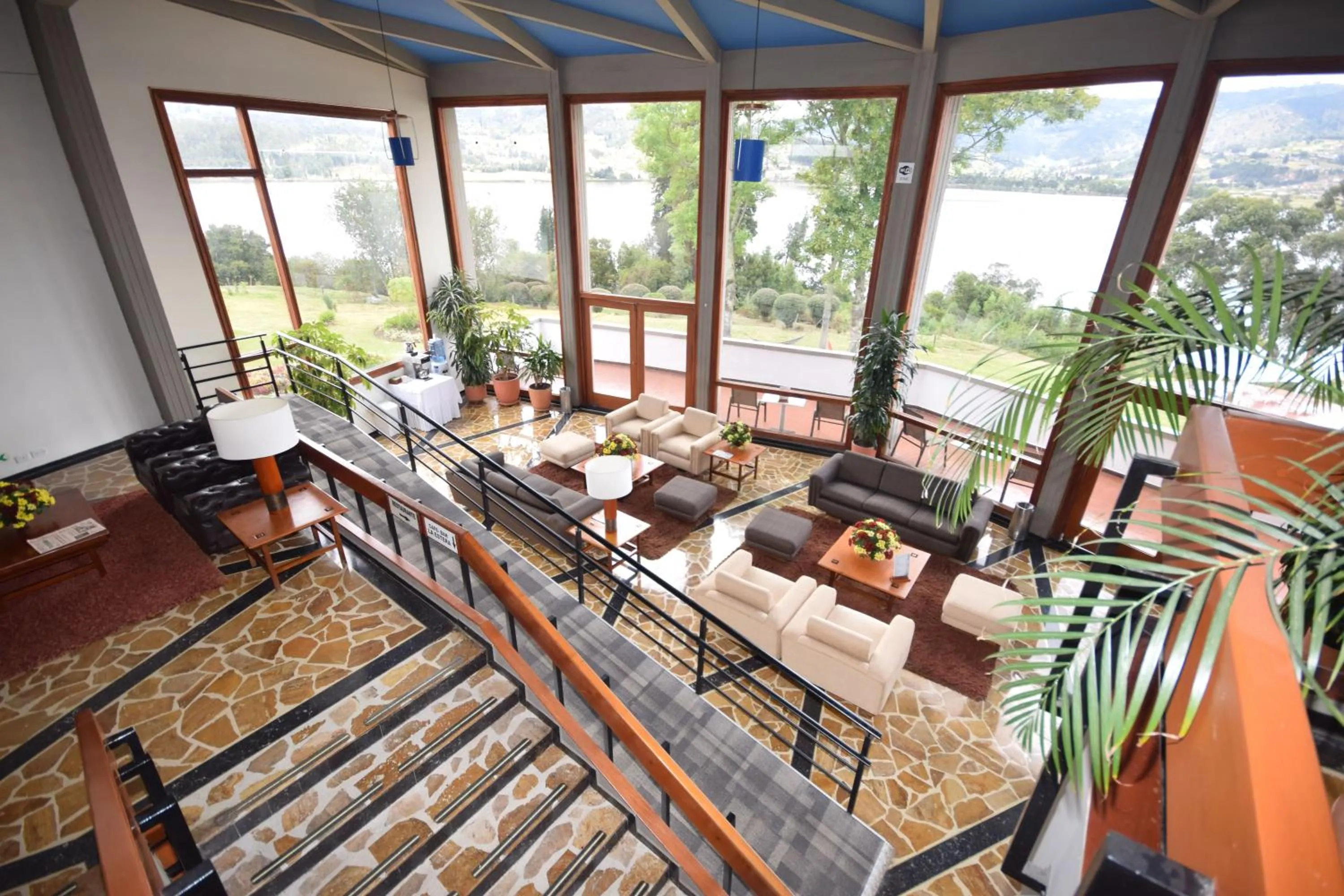 Lobby or reception in D'Acosta Hotel Sochagota