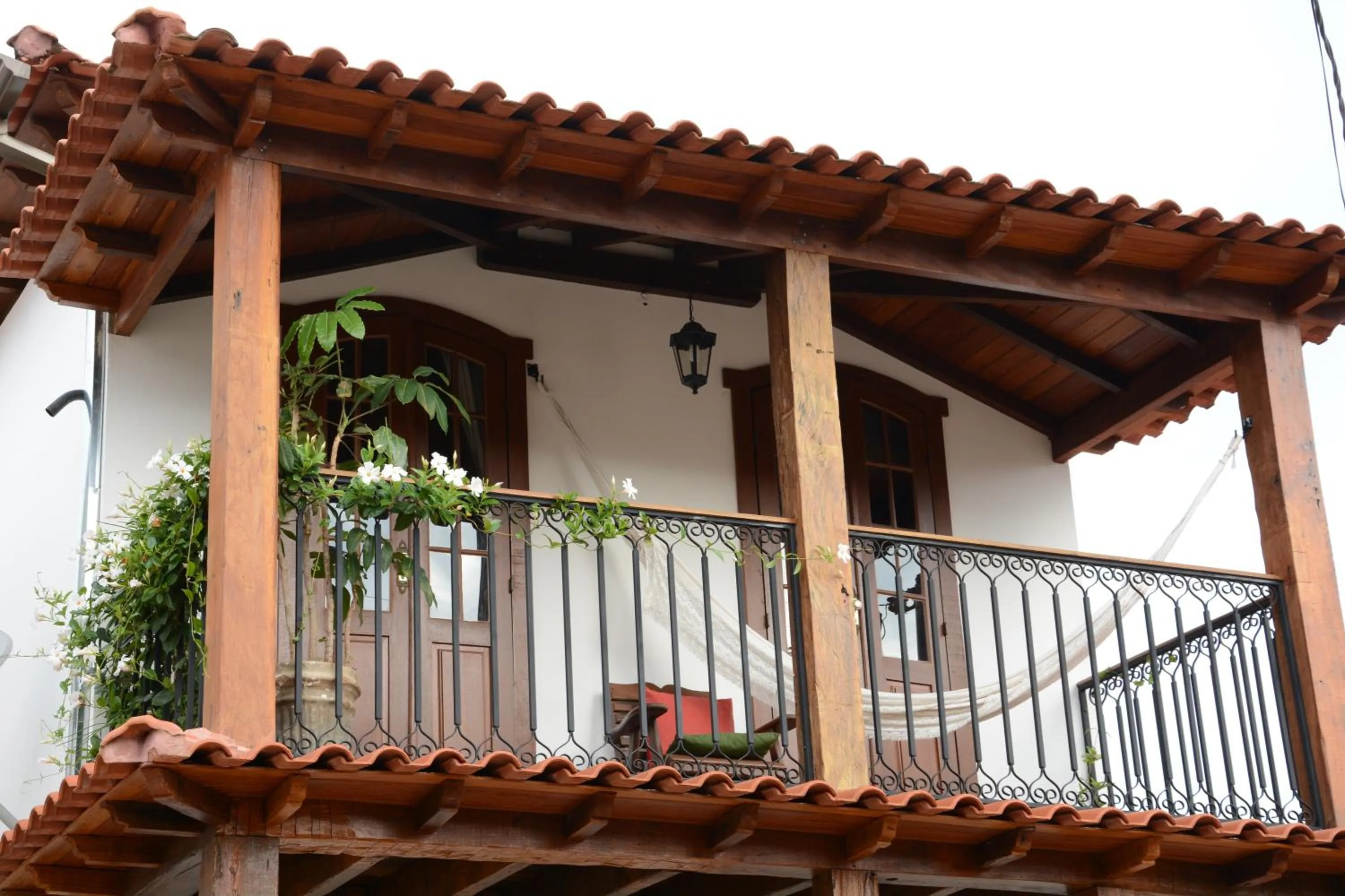 Property building in Hospedaria de Alice