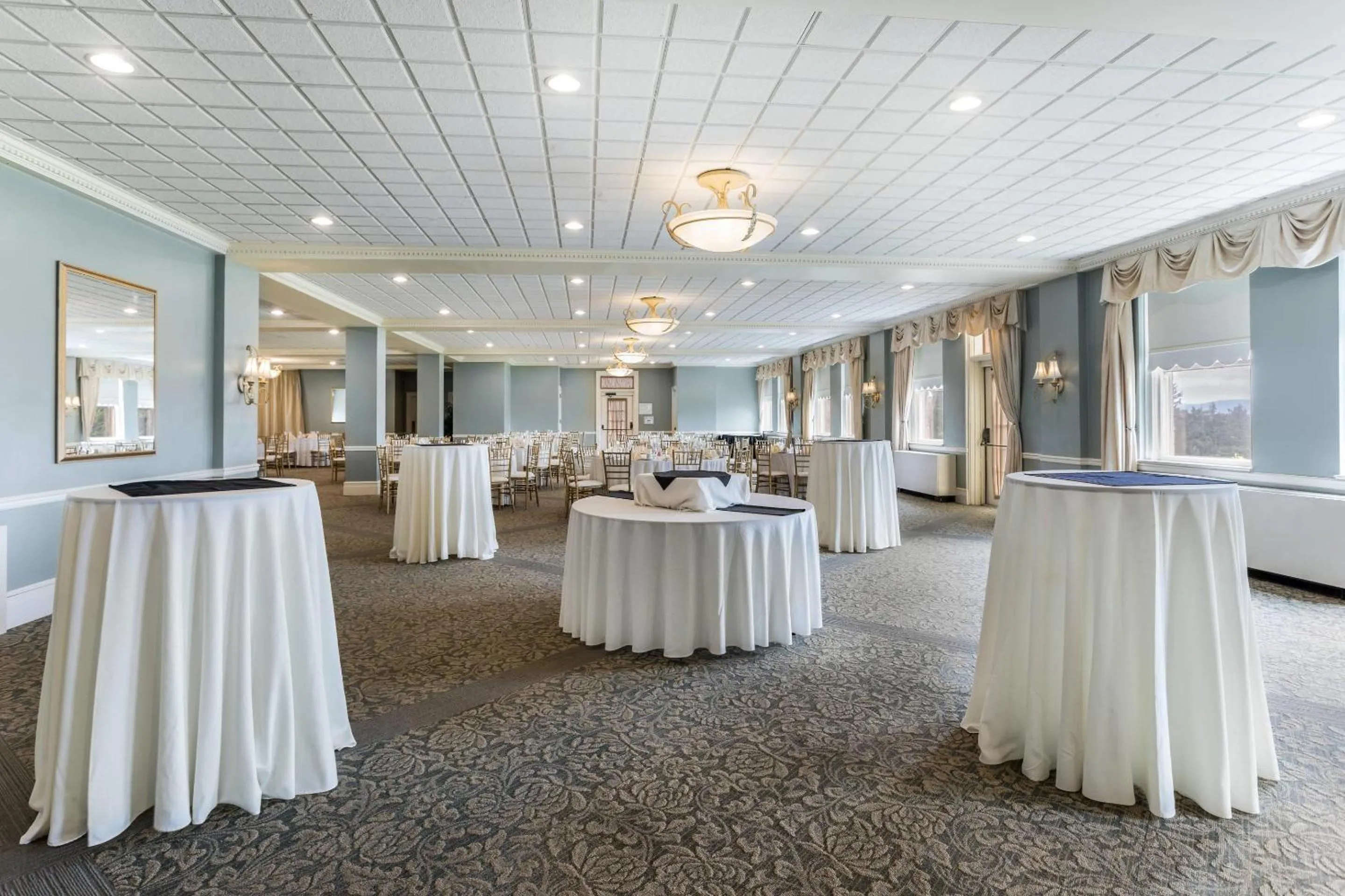 Meeting/conference room in Traditions Hotel & Spa Johnson City - Binghamton, an Ascend Collection Hotel