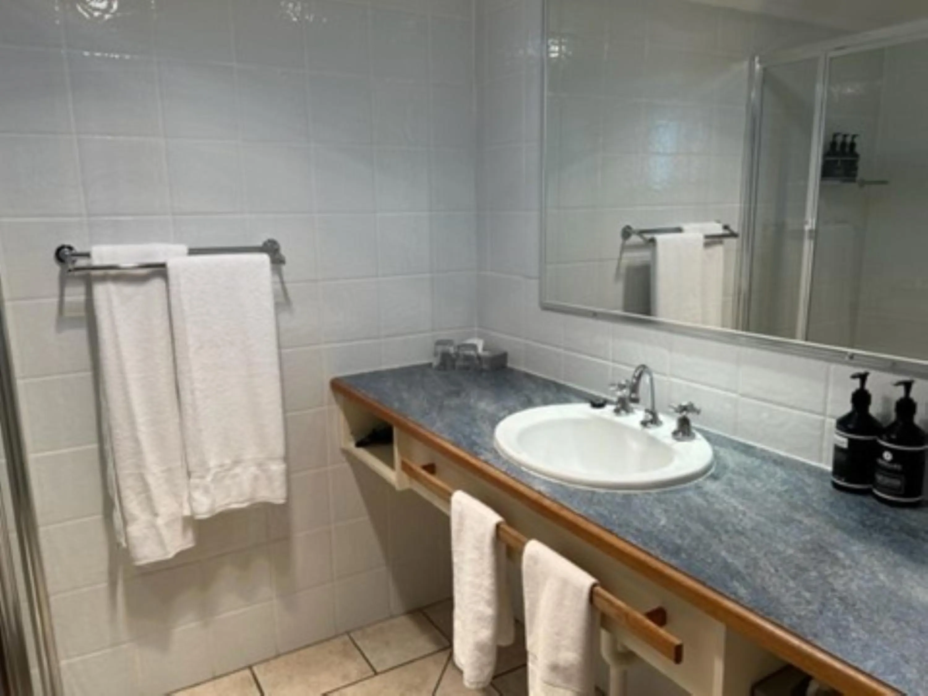 Shower in Estate Tuscany