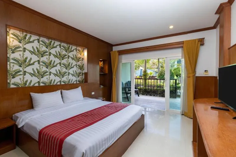 Bed in Maleedee Bay Resort