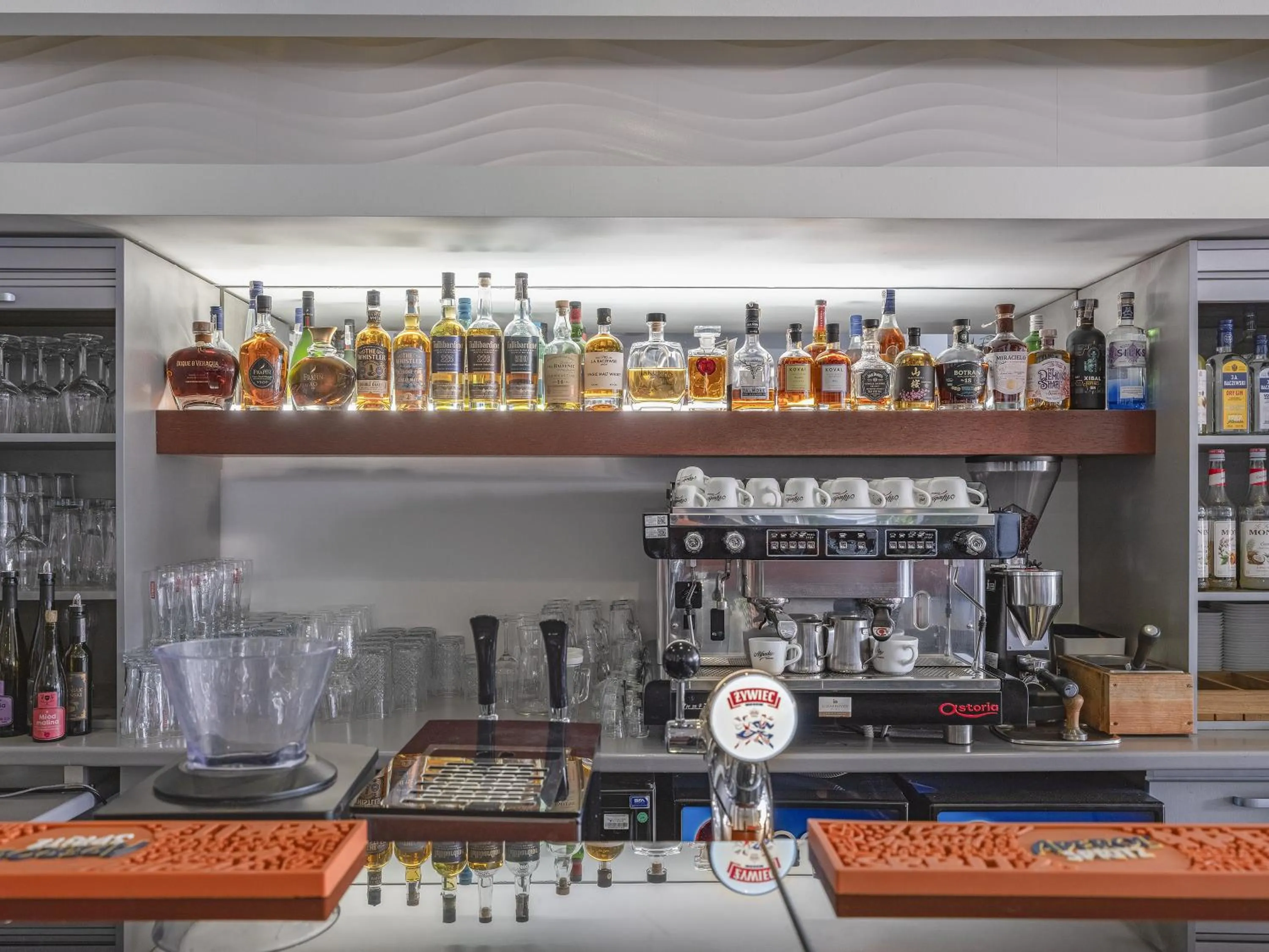 Restaurant/places to eat in Hotel Moran & SPA