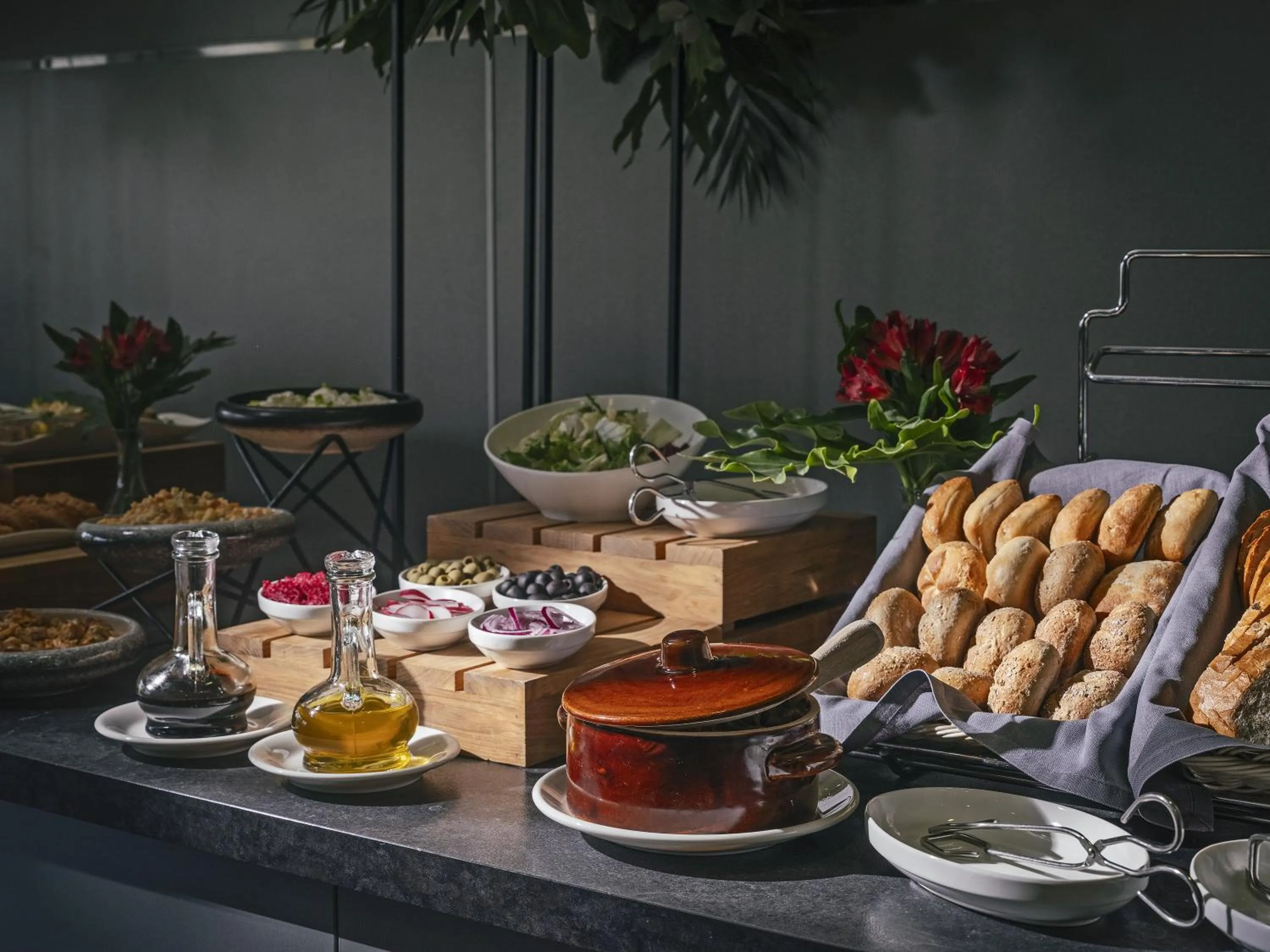 Restaurant/places to eat in Hotel Moran & SPA