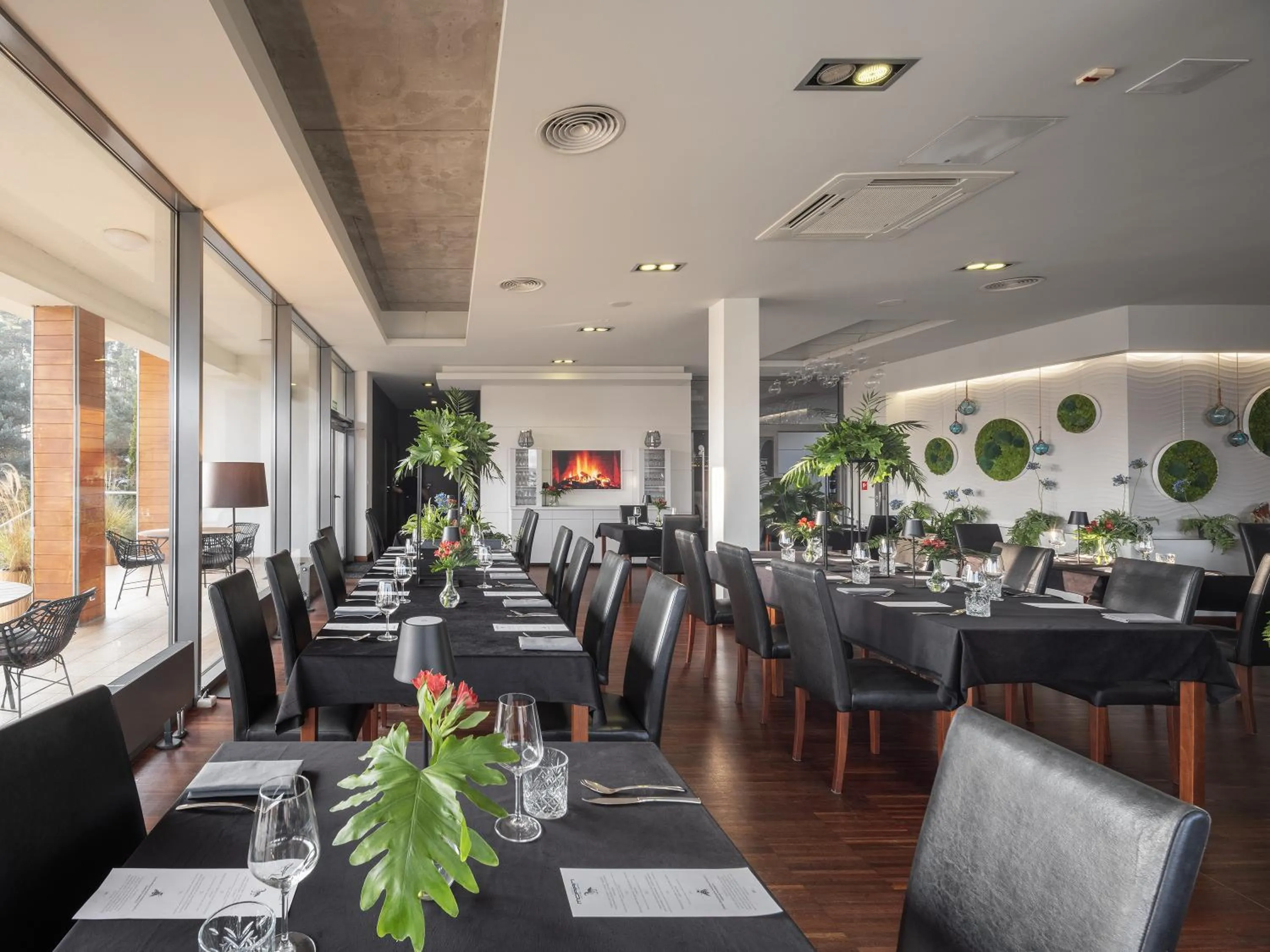 Restaurant/places to eat in Hotel Moran & SPA