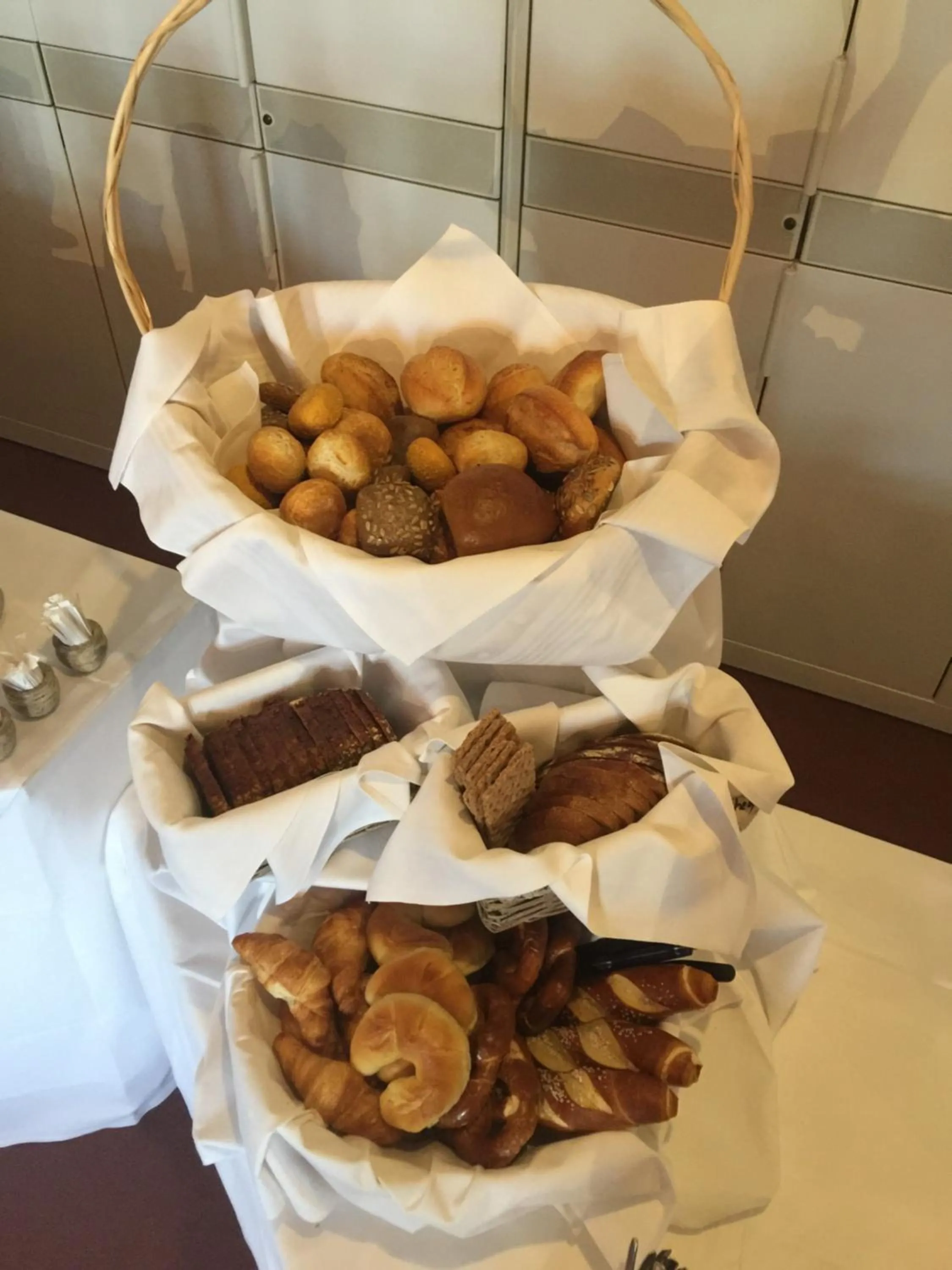 Breakfast in Zur Eldenburg