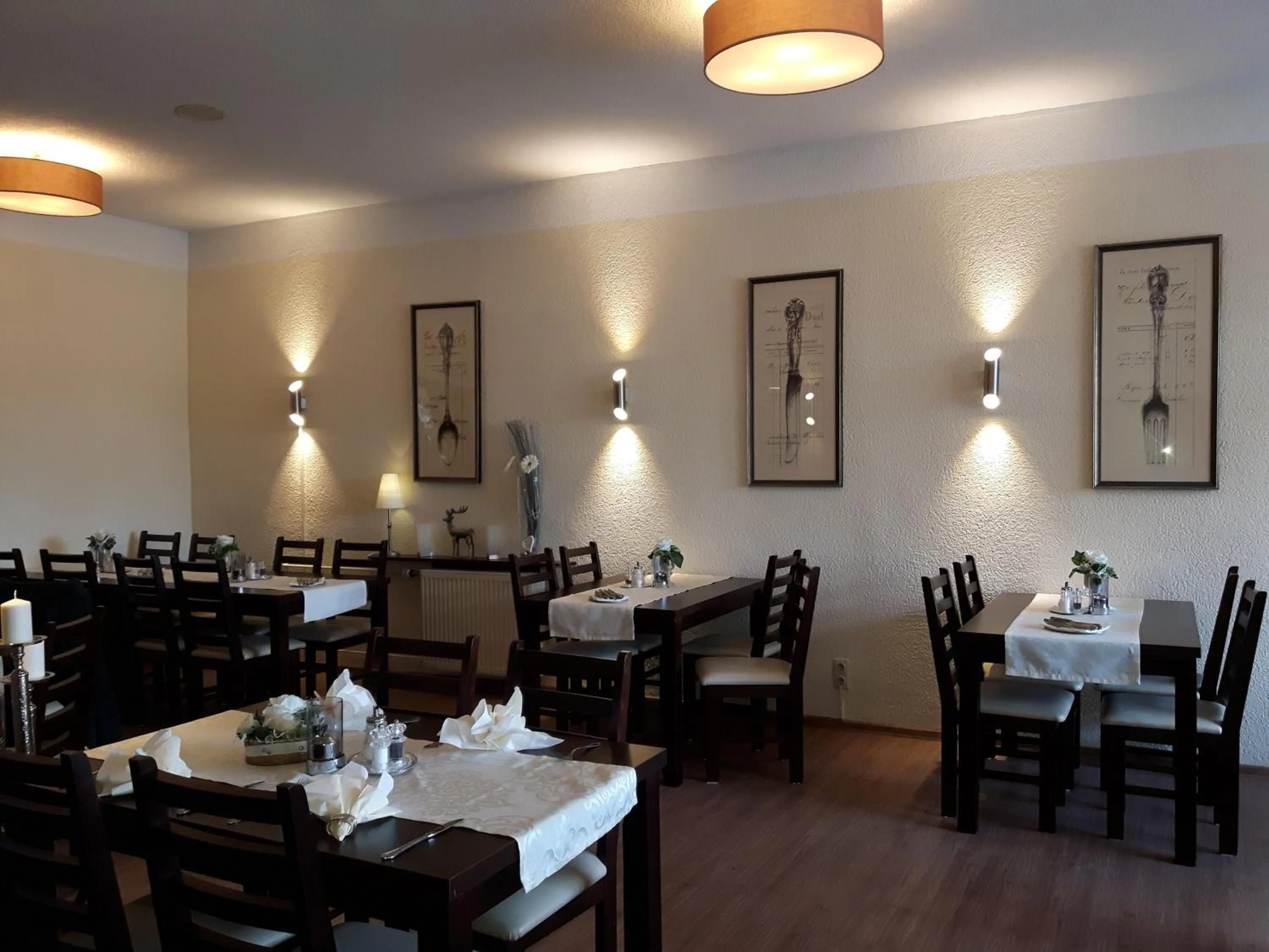 Restaurant/places to eat in Zur Eldenburg