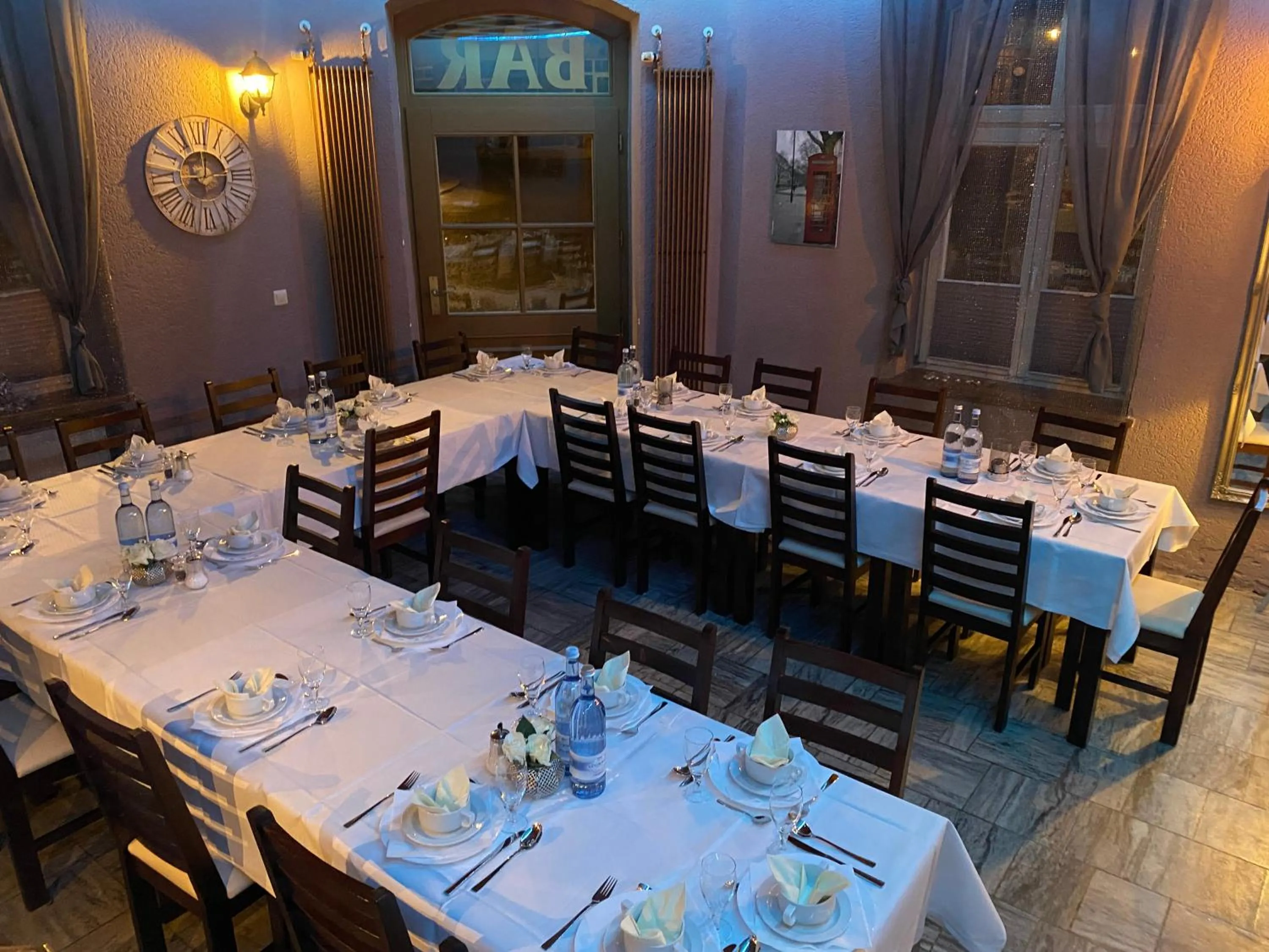 Restaurant/places to eat in Zur Eldenburg