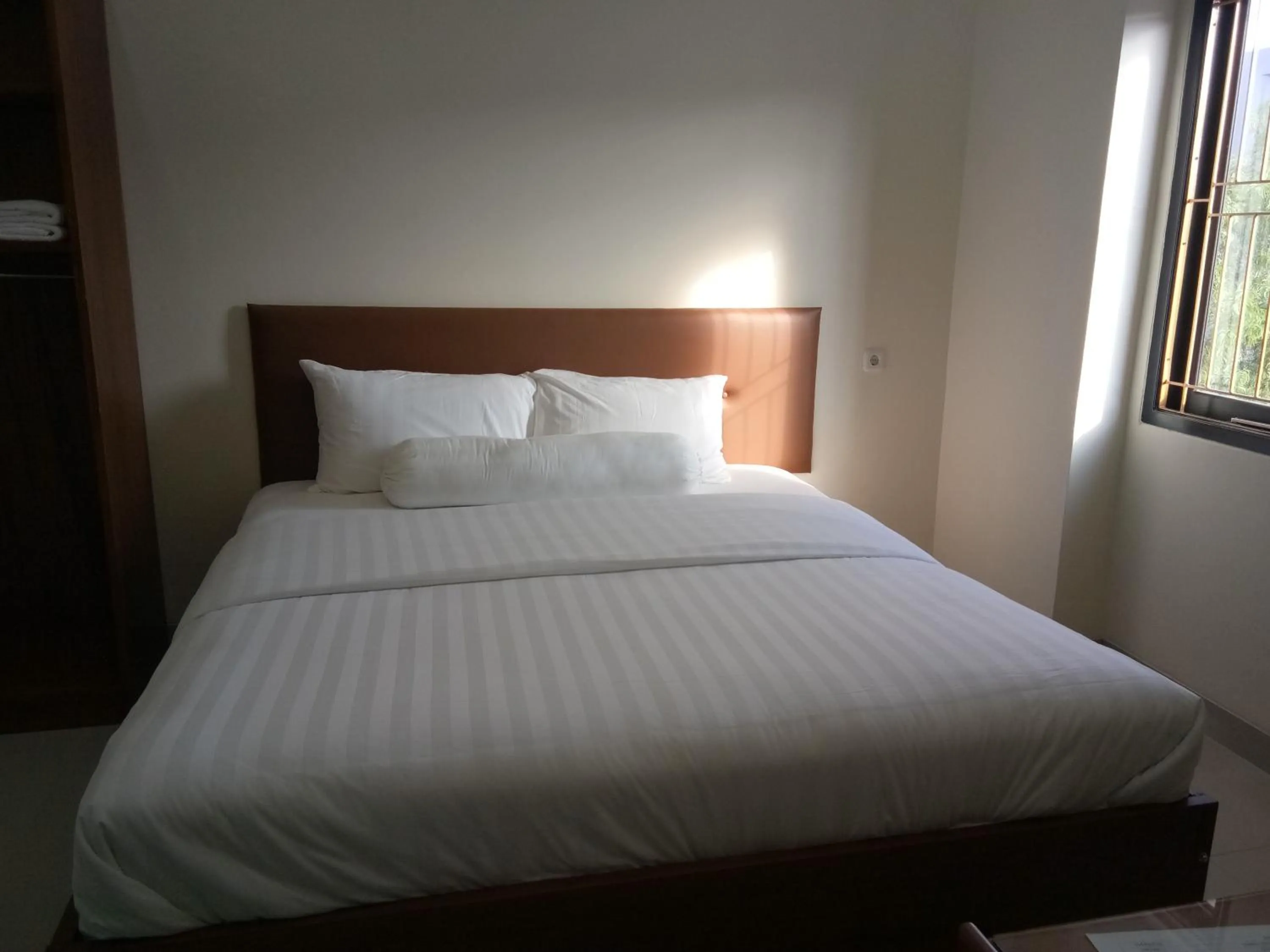 Bedroom, Bed in Clean & Comfort Homestay