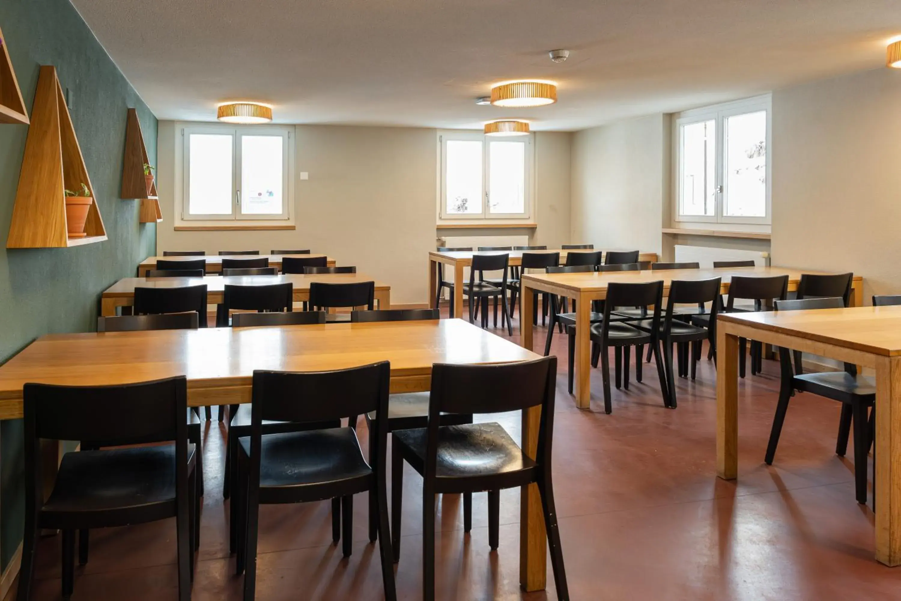 Restaurant/places to eat in Zermatt Youth Hostel Restaurant/places to eat in Zermatt Youth Hostel