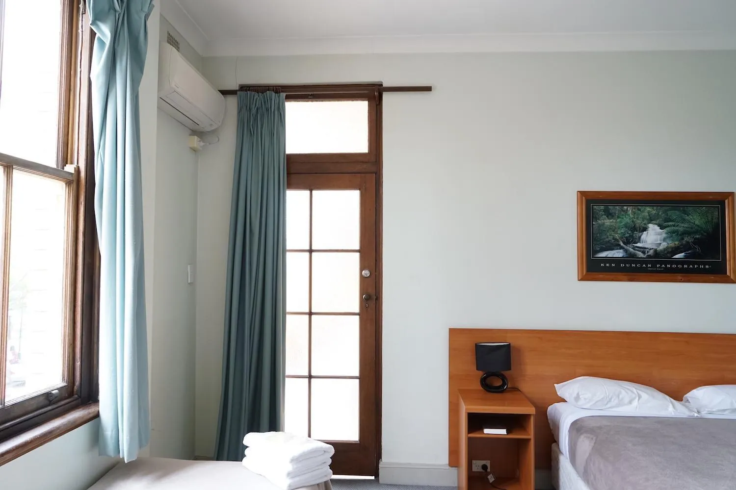 Bedroom, Bed in Hurstville Ritz Hotel