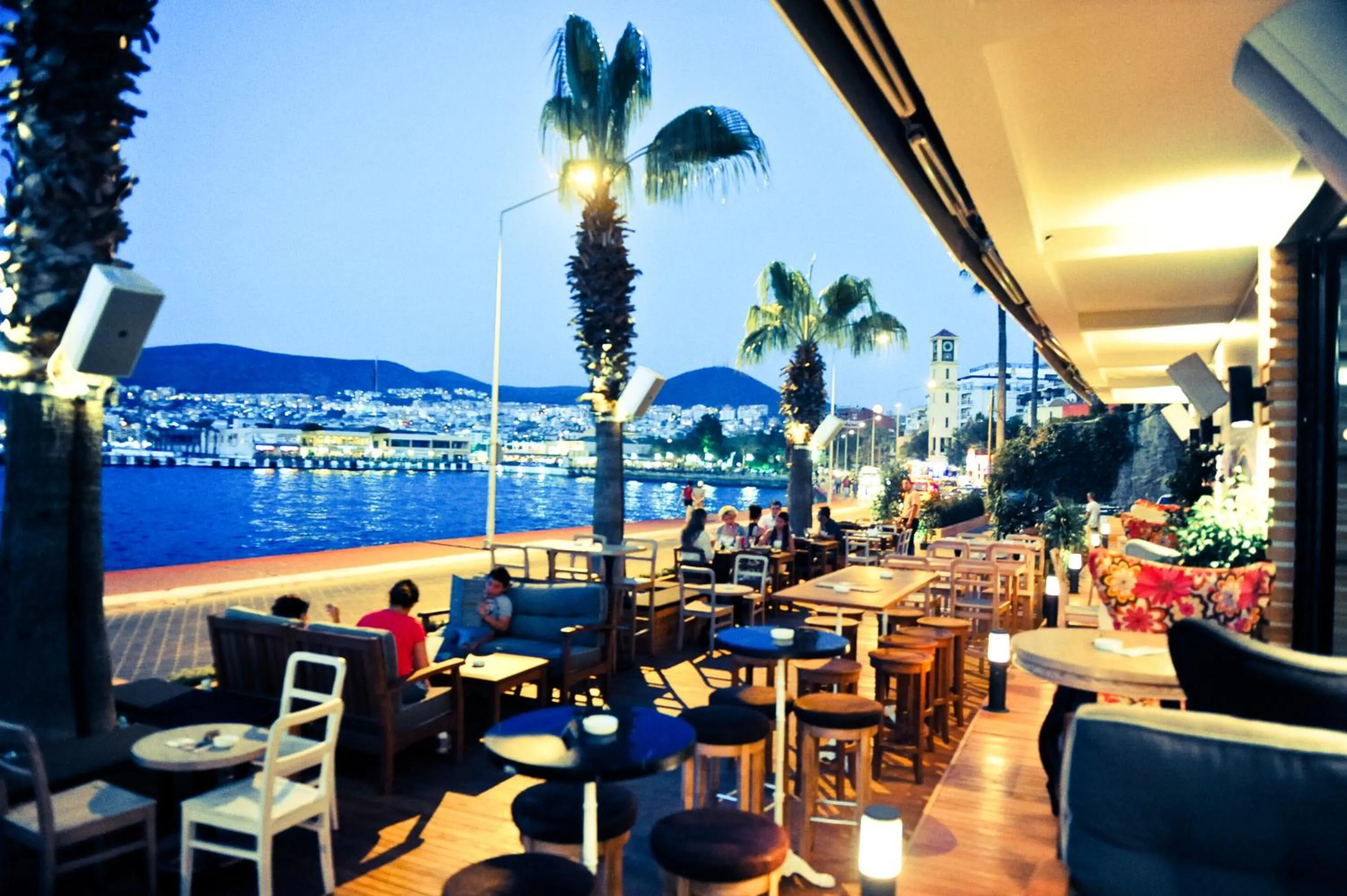 Restaurant/places to eat in Efe Hotel