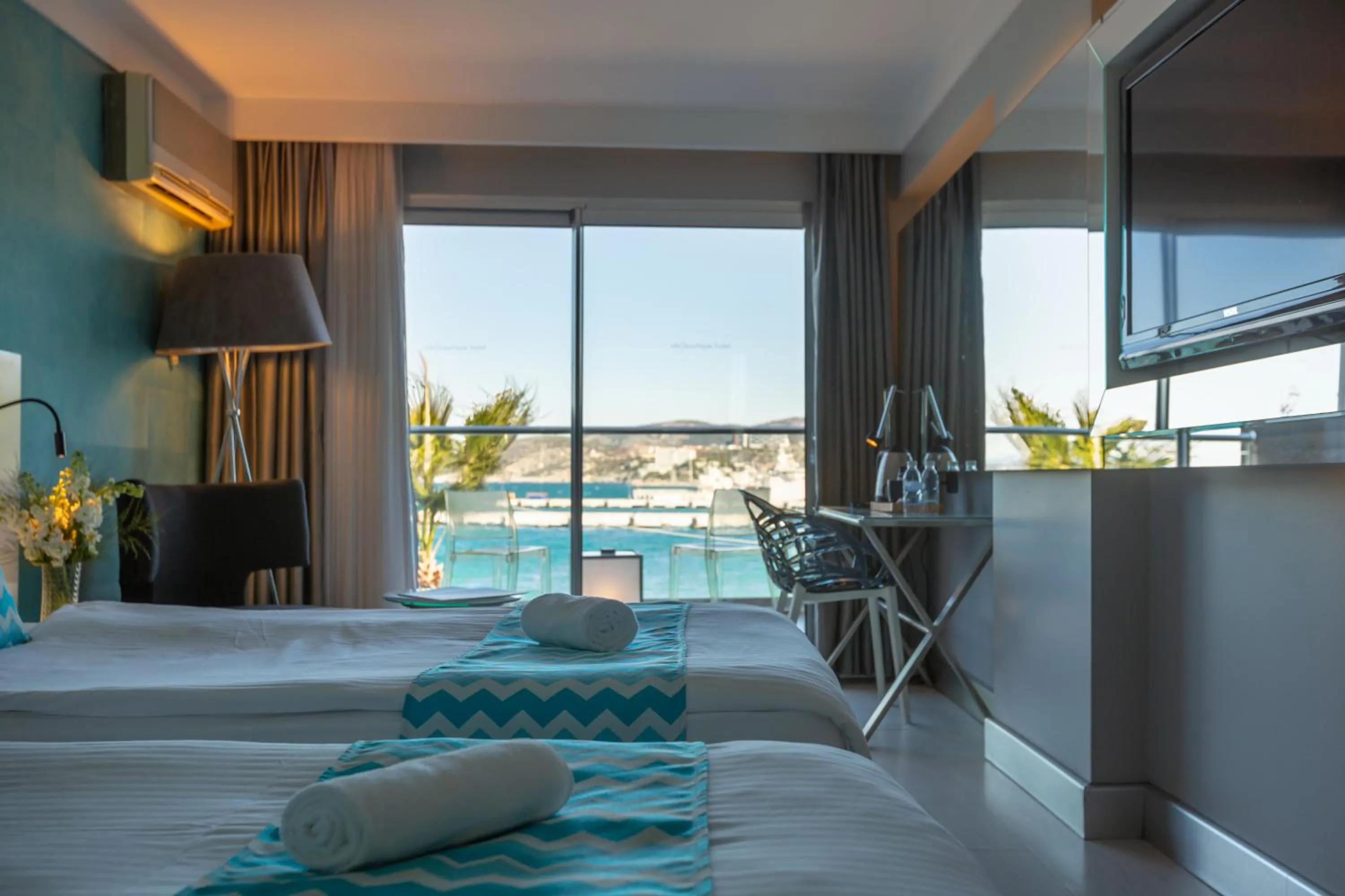 Bed in Efe Hotel