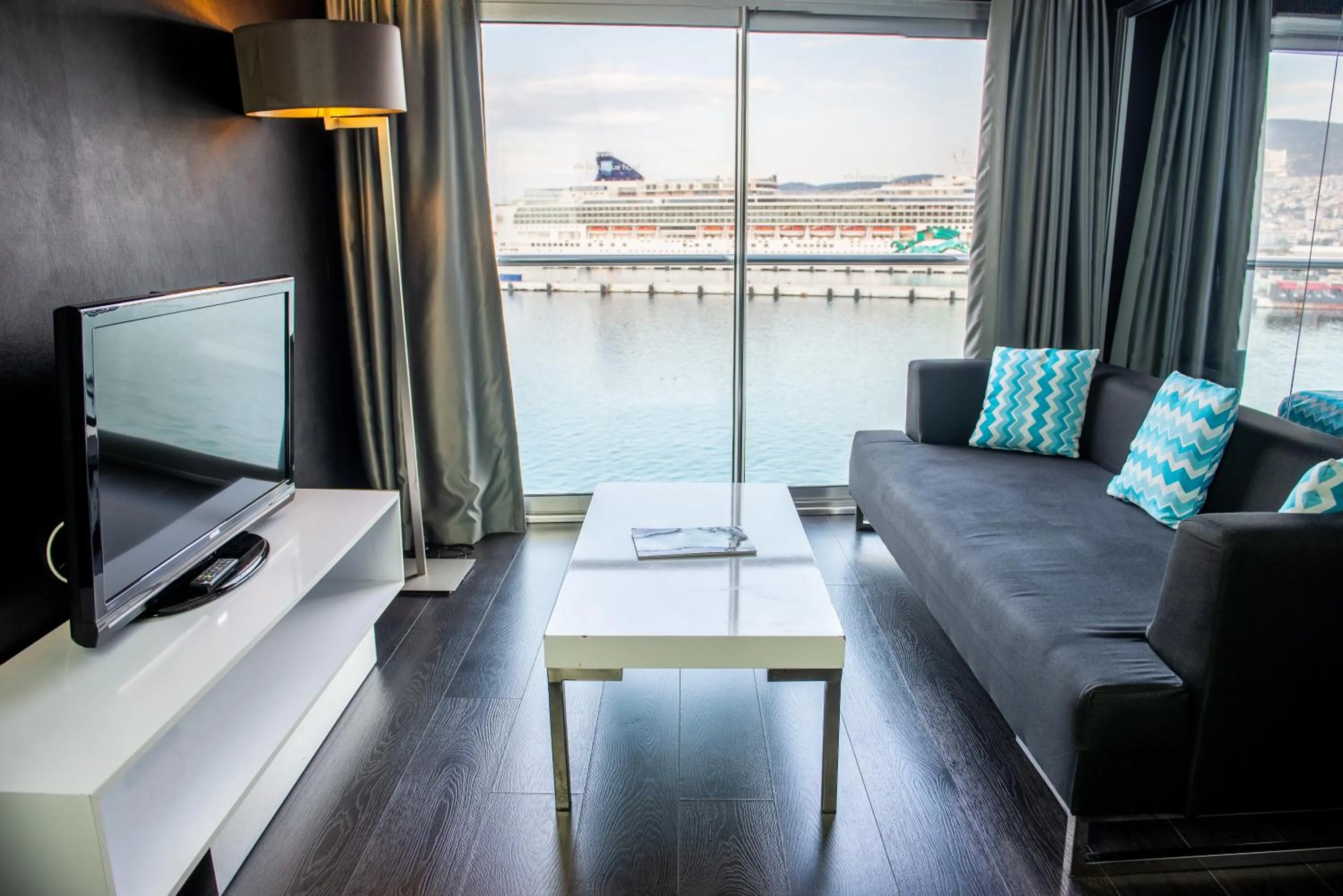 Efe Hotel