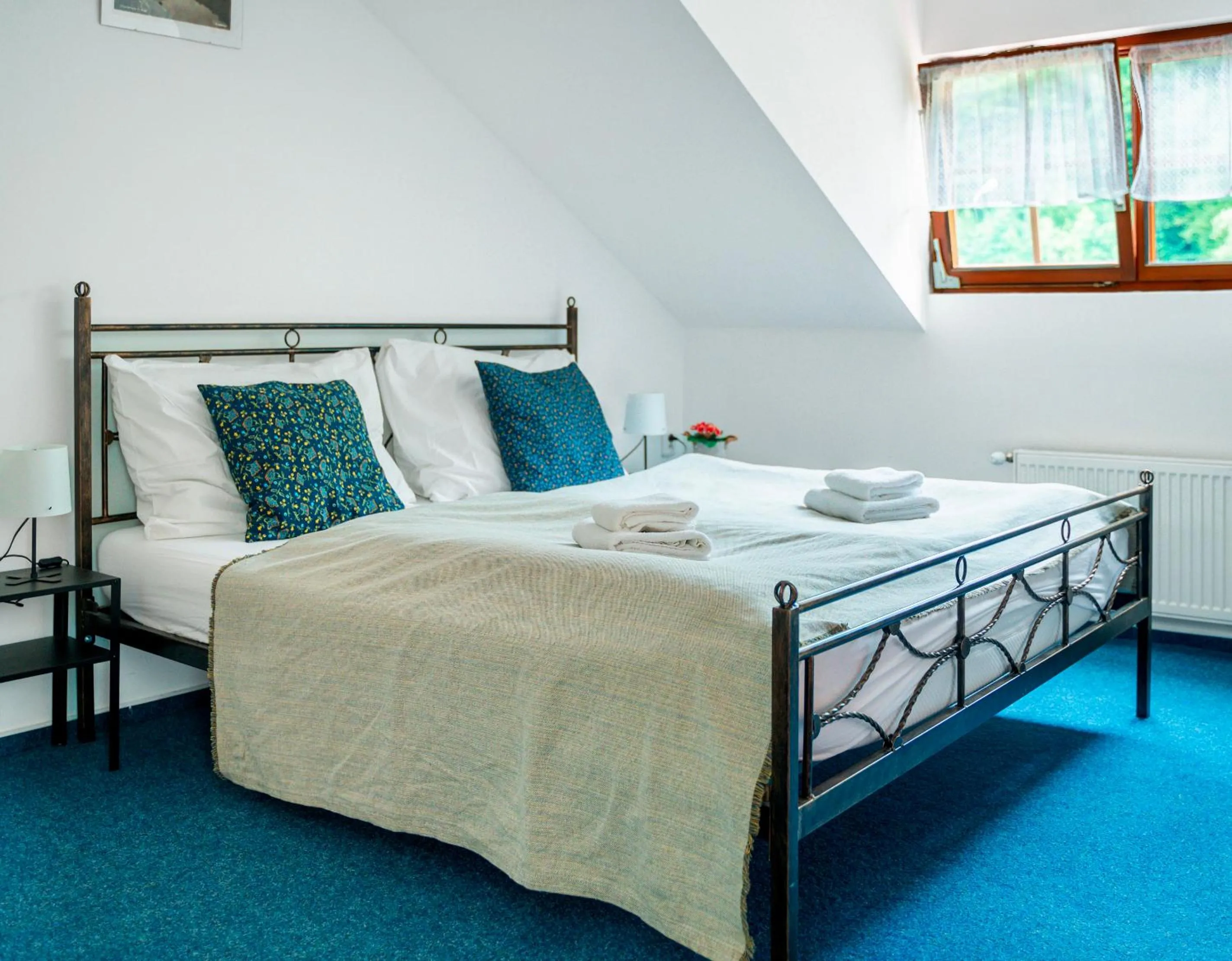 Bed in Ostende Chocerady - ubytování u řeky
