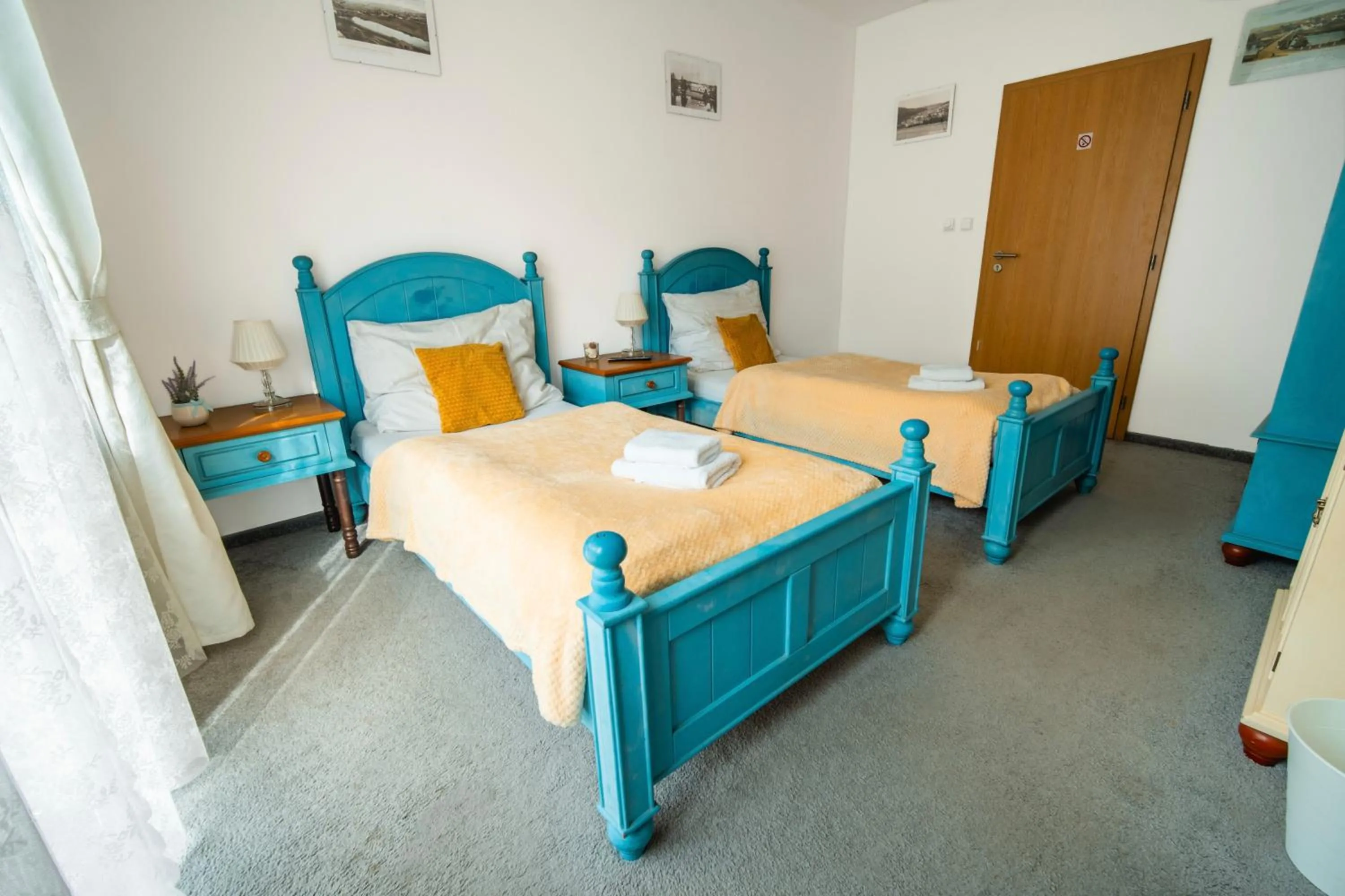 Bed in Ostende Chocerady - ubytování u řeky