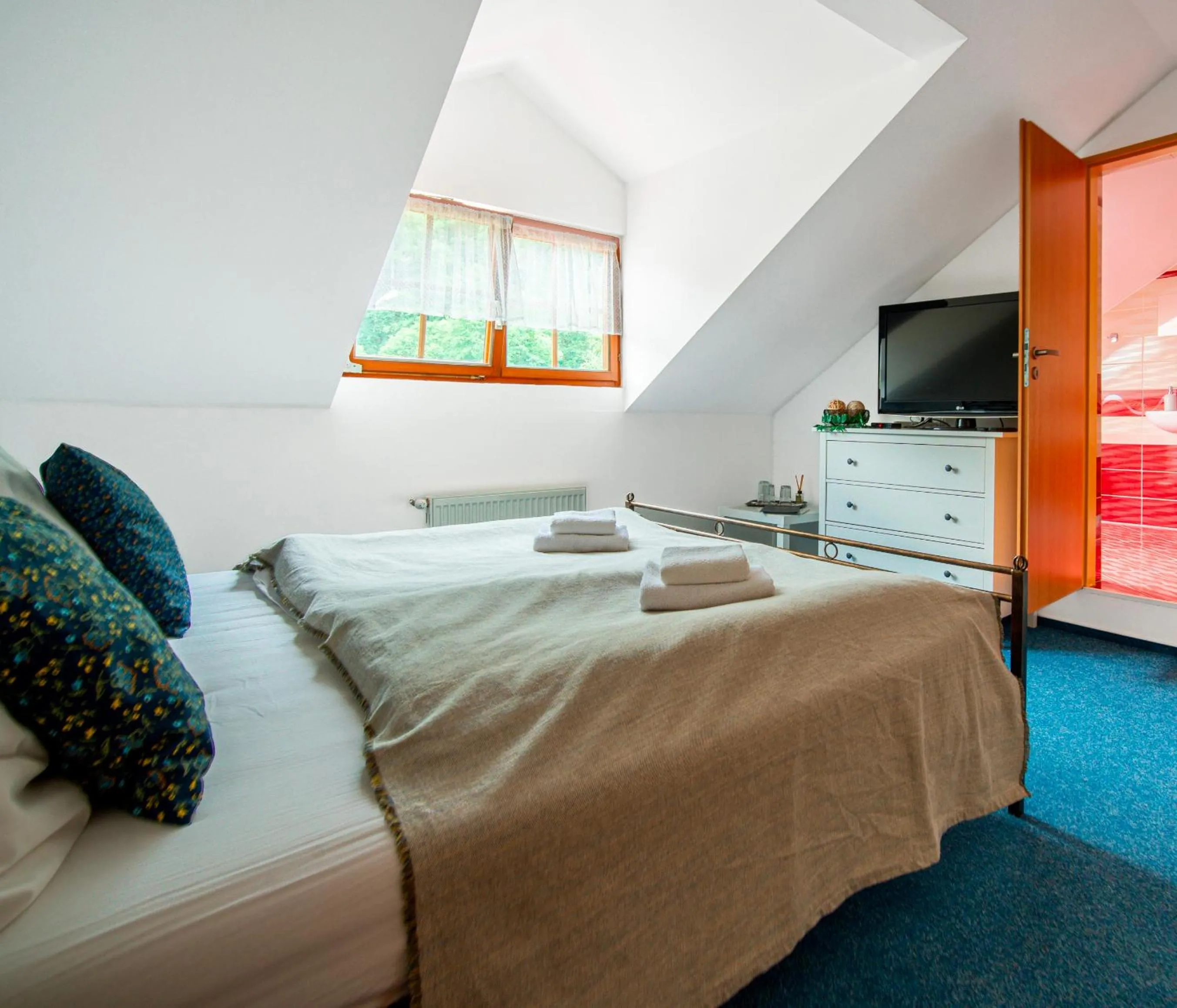 Photo of the whole room, Bed in Ostende Chocerady - ubytování u řeky