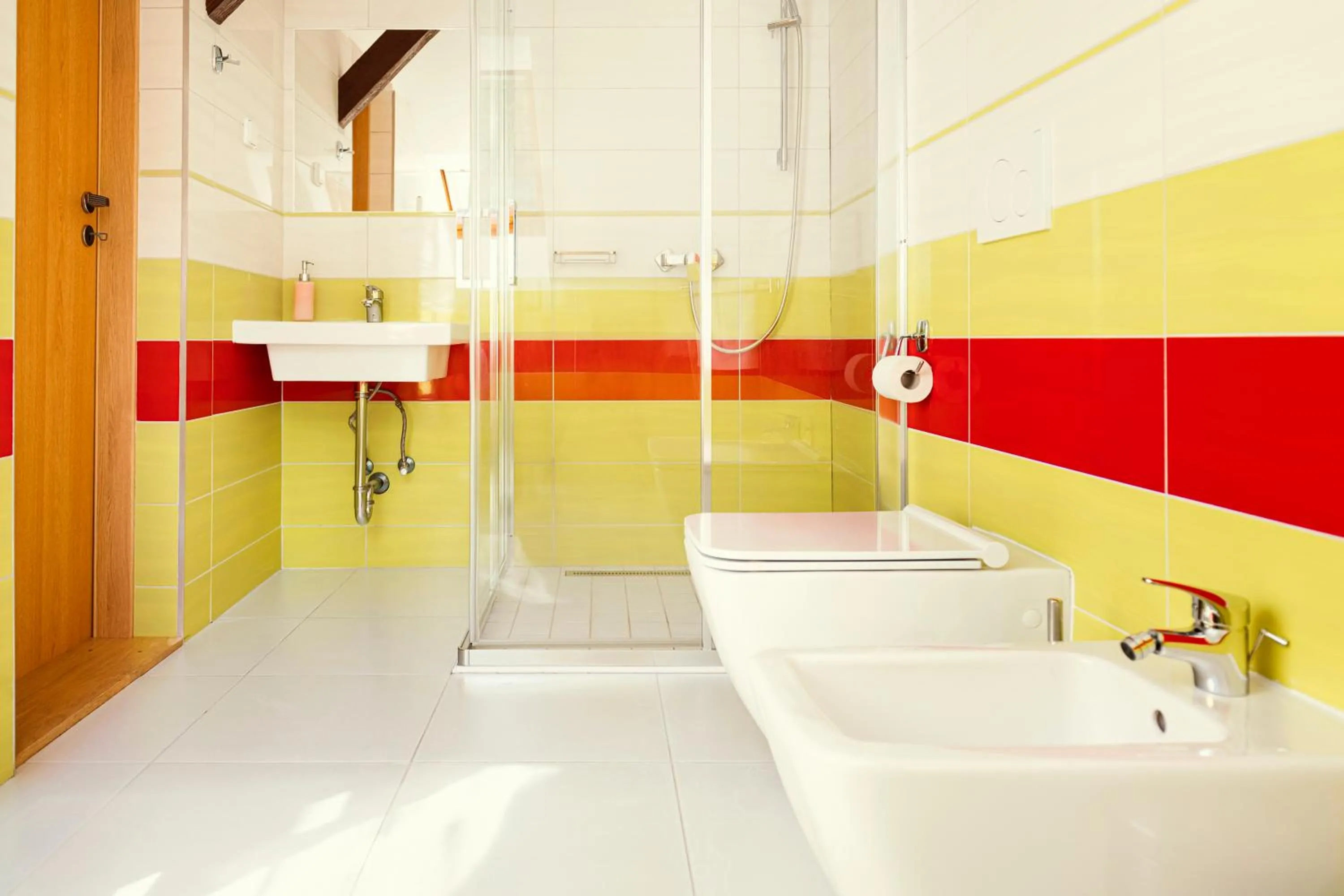 Shower in Ostende Chocerady - ubytování u řeky