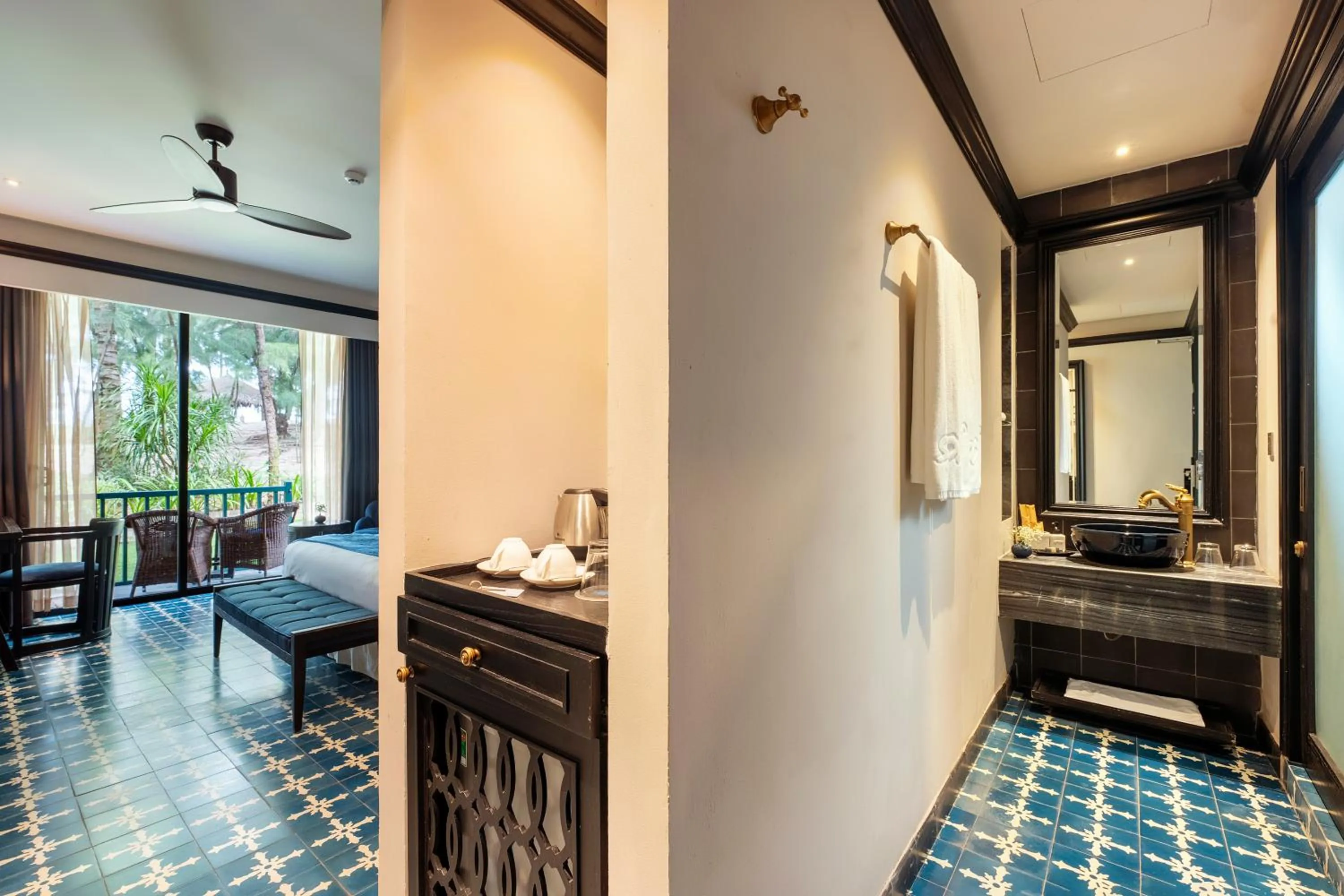 View (from property/room), Bed in Sol An Bang Beach Resort & Spa