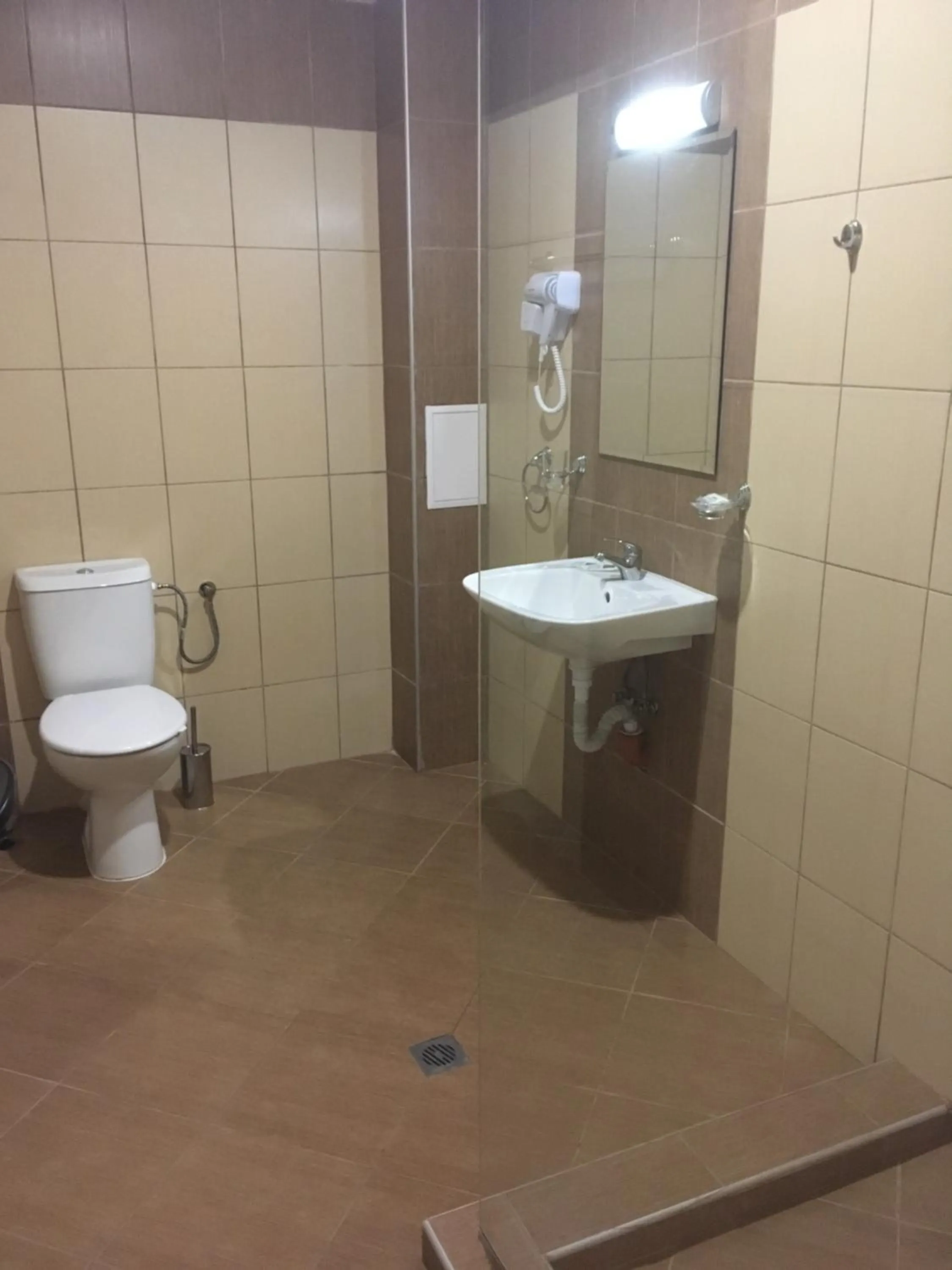 Bathroom in Kamenec Hotel