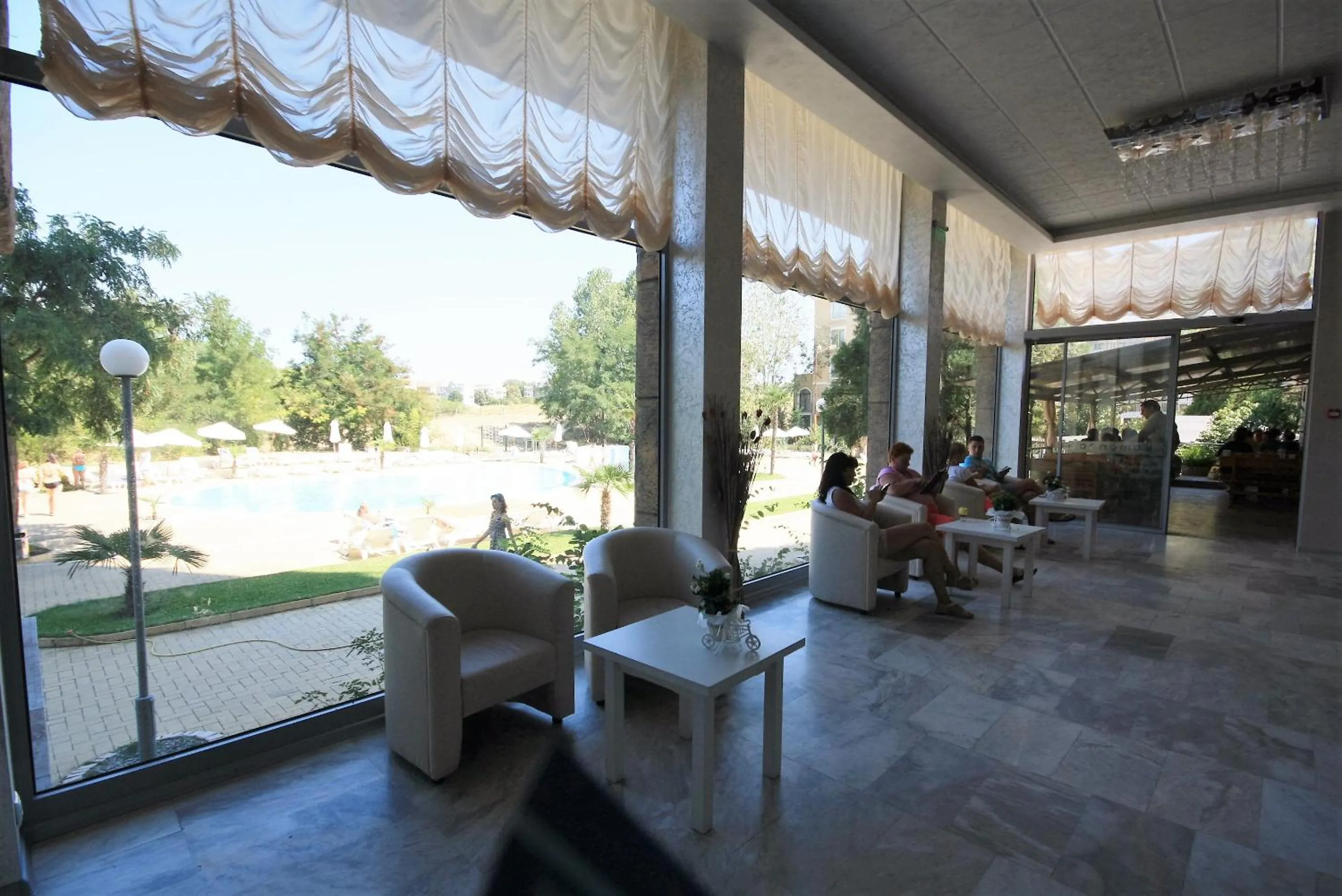 Area and facilities in Kamenec Hotel