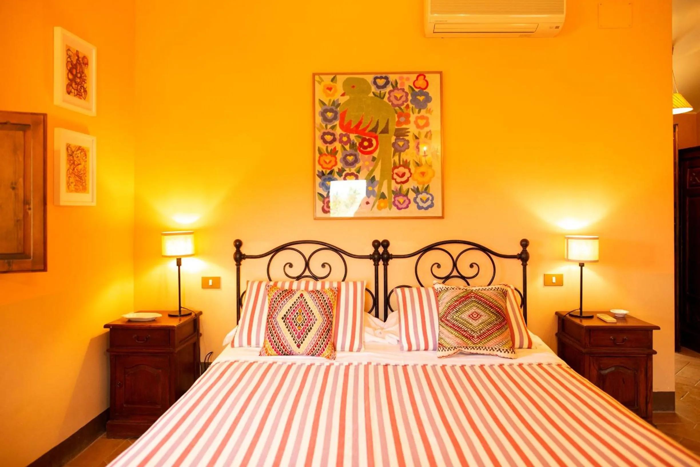 Bedroom, Bed in Villa Pardi