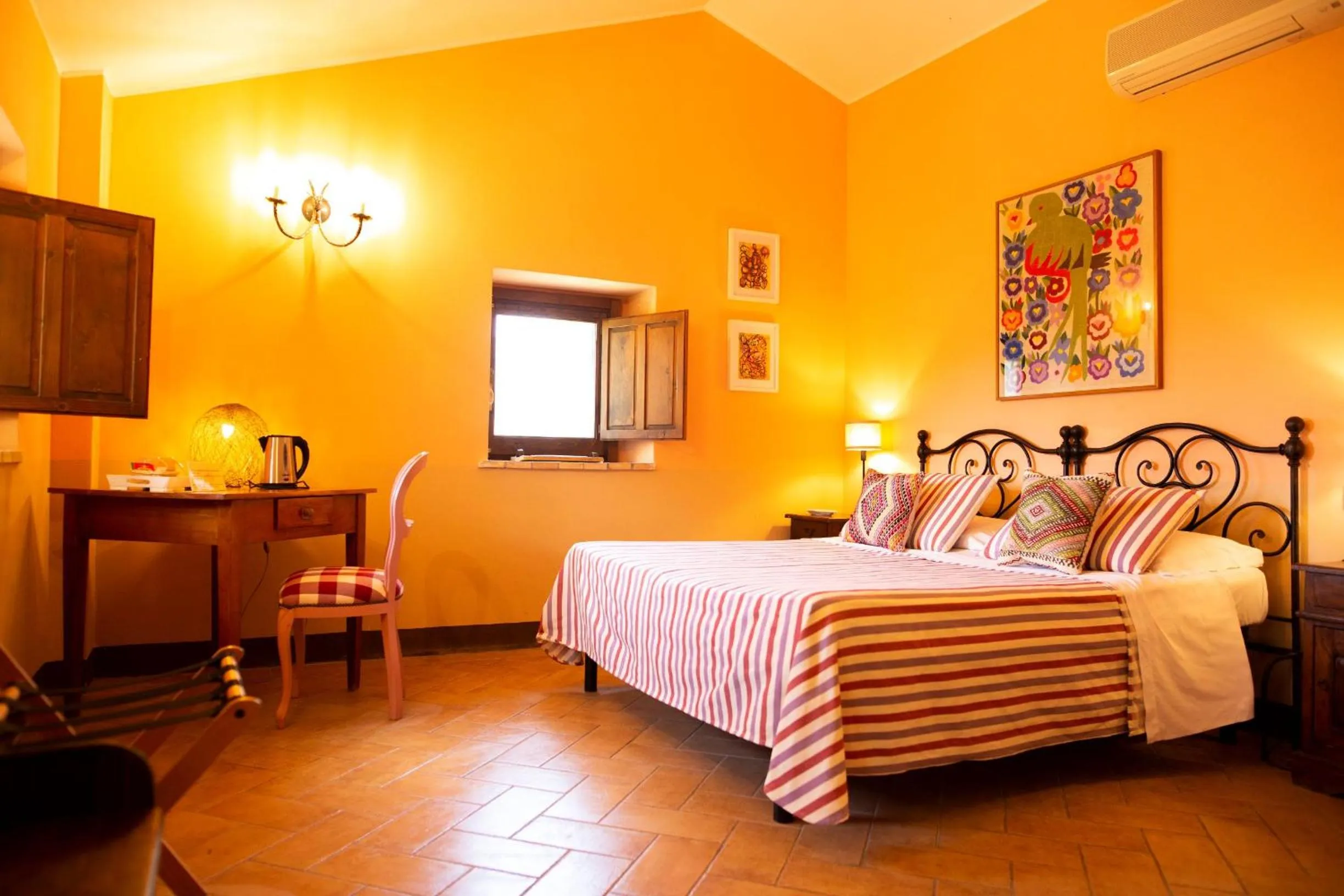 Bedroom, Bed in Villa Pardi