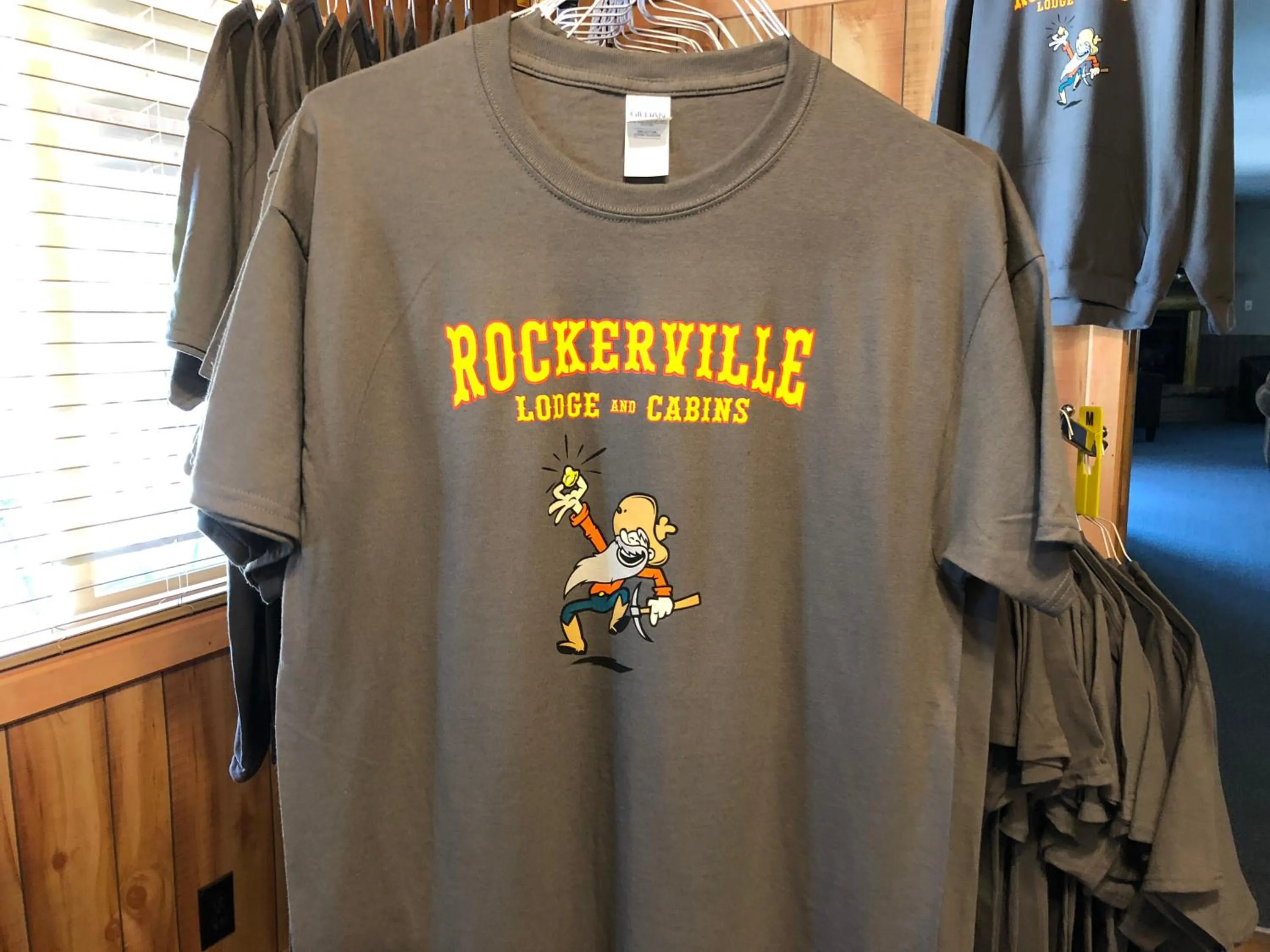 concierge in Rockerville Lodge & Cabins